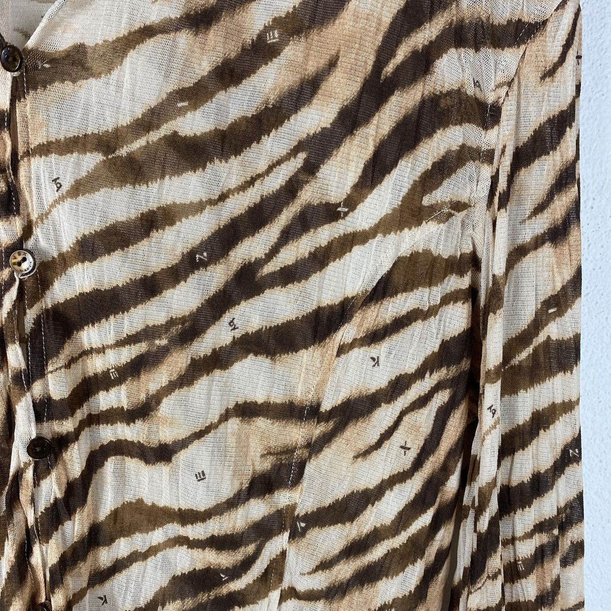 Krizia Uomo EVEX by Krizia Uomo Tiger Stripes Print Button Up Shirt Size M / US 6-8 / IT 42-44 - 7 Thumbnail