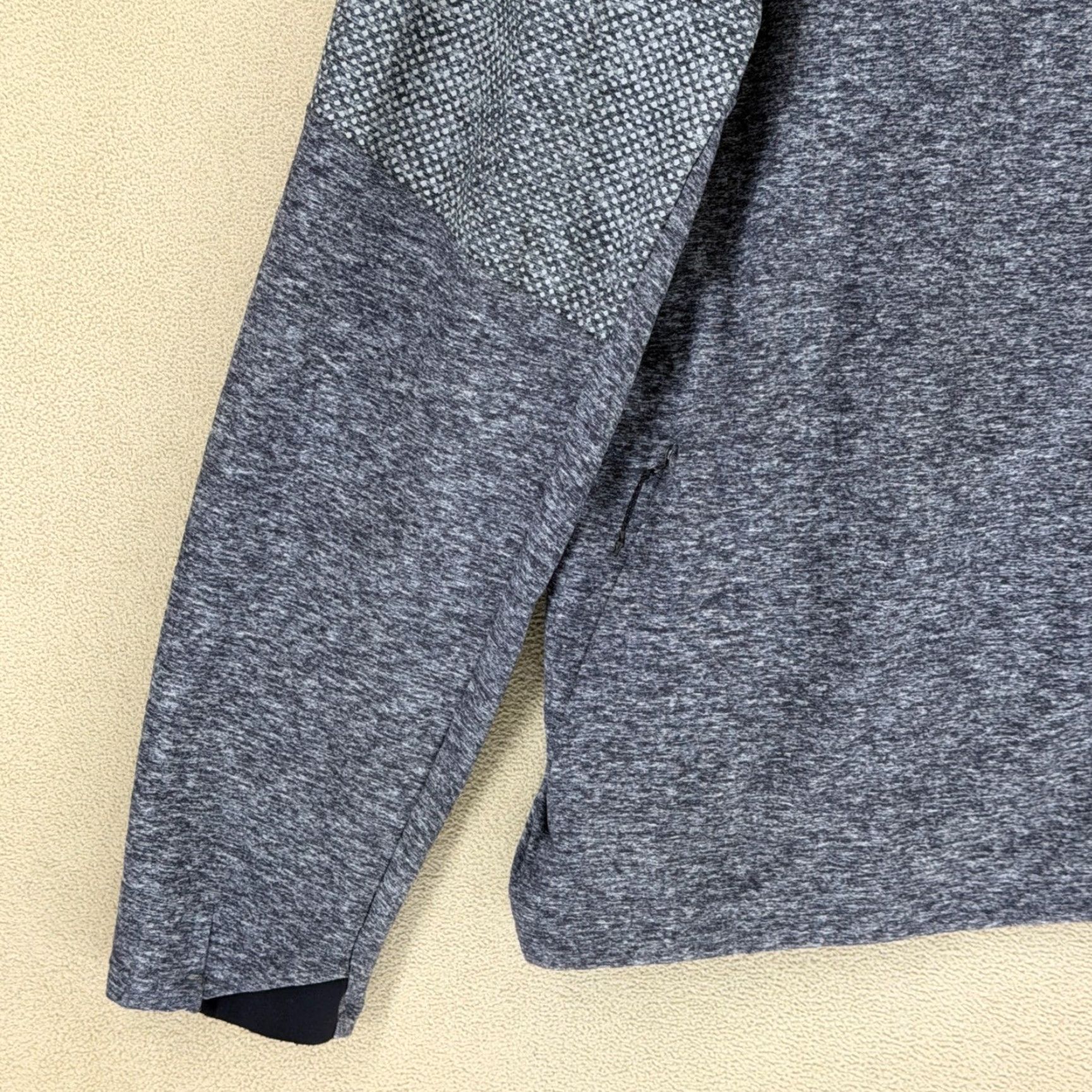 Lululemon Lululemon Mens XXL Full Zip Hooded Jacket Heathered Grey Athletic Performance Size US XXL / EU 58 / 5 - 3 Thumbnail