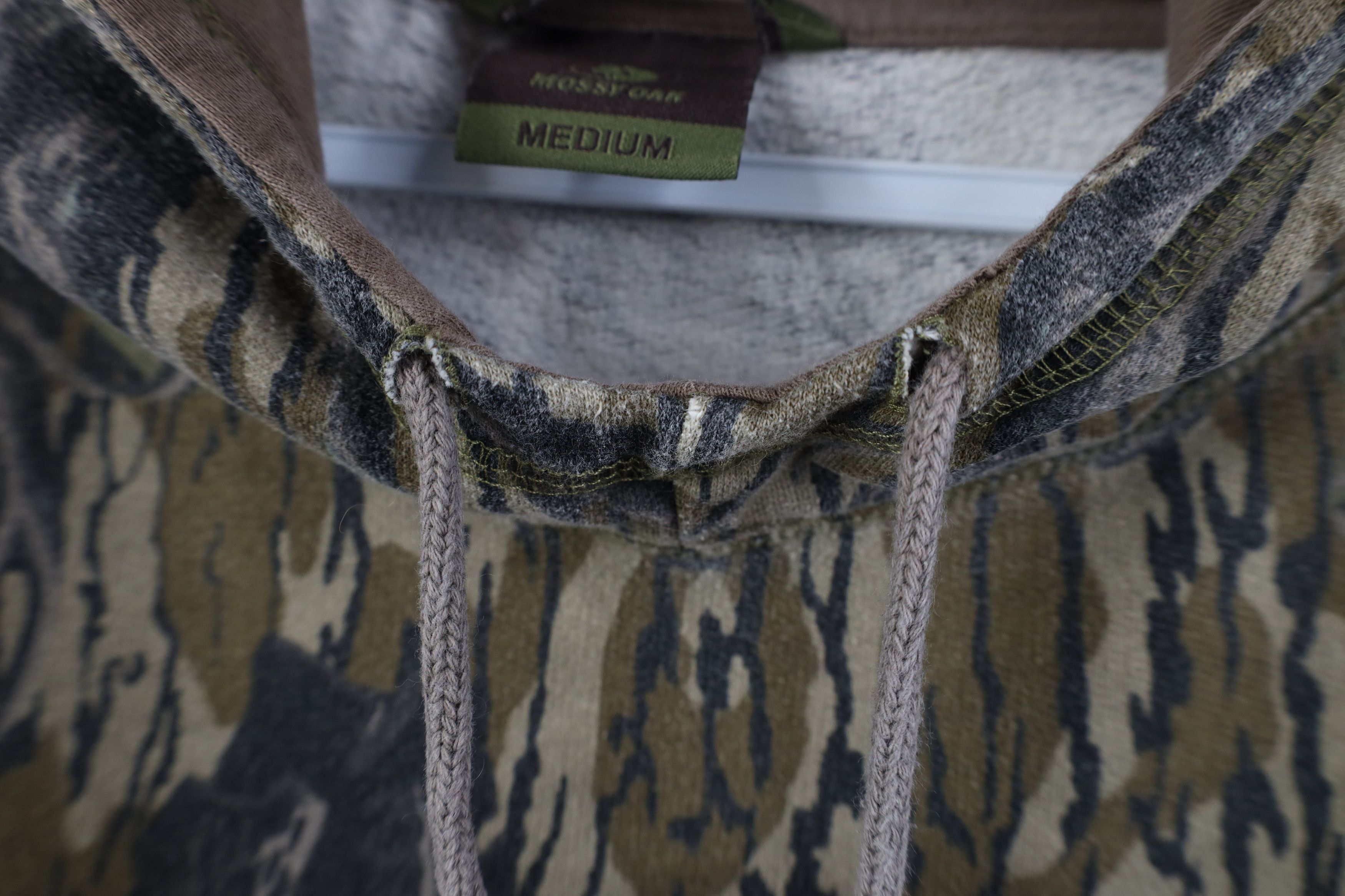 Mossy Oaks Vintage Mossy Oak Camouflage Heavyweight Hoodie Sweatshirt Size US M / EU 48-50 / 2 - 9 Thumbnail