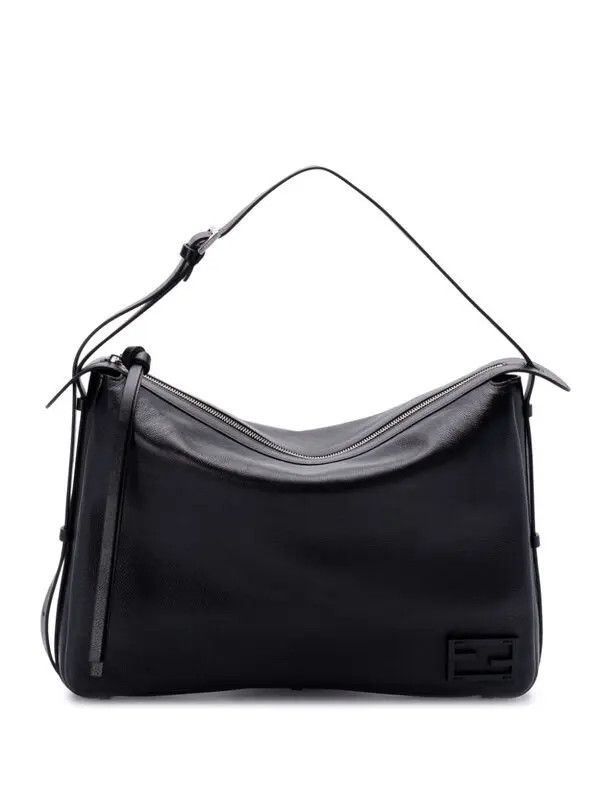 Fendi o1s1wg111225 Size: OS/Simply Fendi Large in Black Size ONE SIZE - 1 Thumbnail