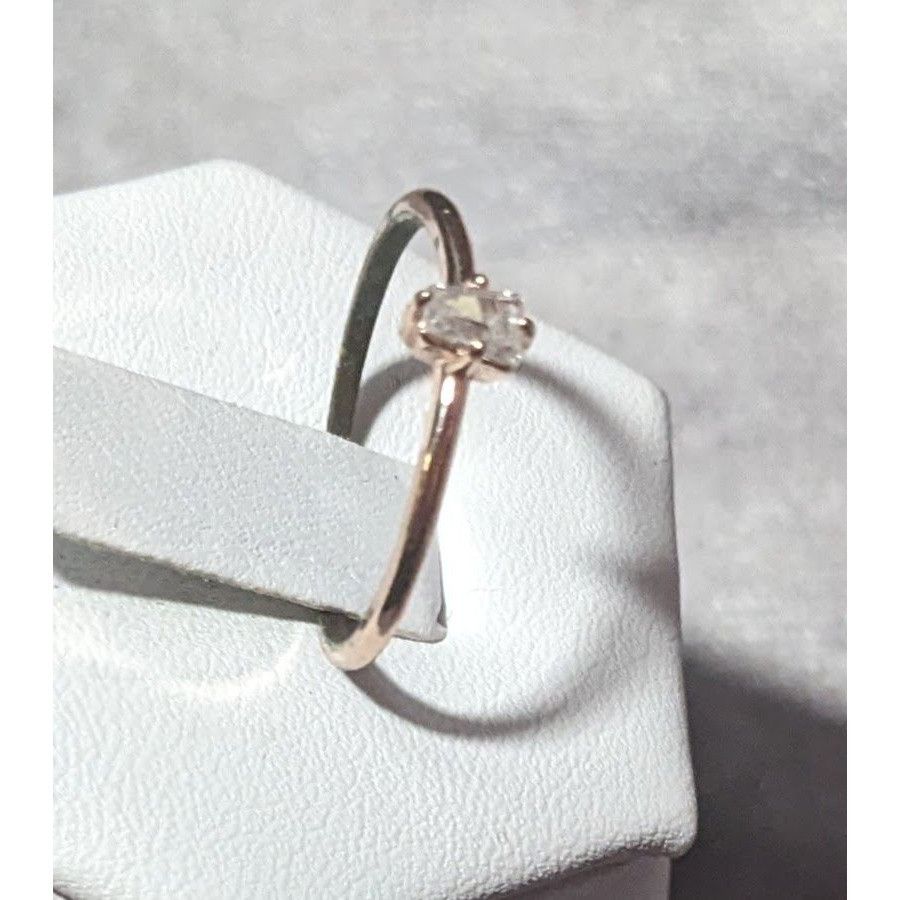 Other Minimalist Rose Gold Cubic Zirconia Ring Size 6 3/4 Size ONE SIZE - 10 Thumbnail