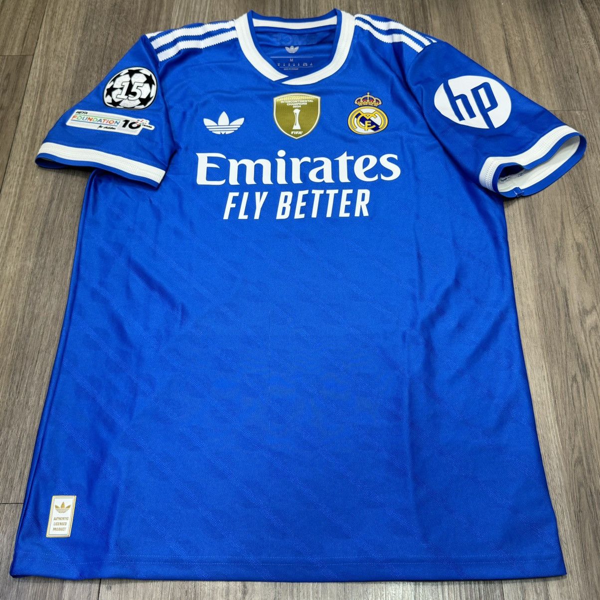 Adidas Real Madrid 25/26 player issue third away #8 Valverde Size US M / EU 48-50 / 2 - 1 Thumbnail