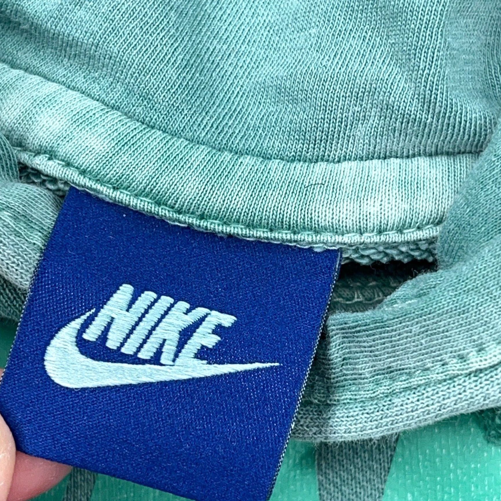 Nike Nike Hoodie Men Small Green Sweatshirt Short Sleeve Faded Gym Training Shirt Size US S / EU 44-46 / 1 - 5 Thumbnail