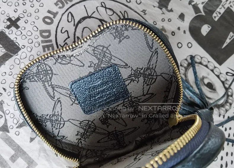 Vivienne Westwood Vivienne Westwood size os Saturn Embossed Heart Mini Bag Size ONE SIZE - 5 Thumbnail