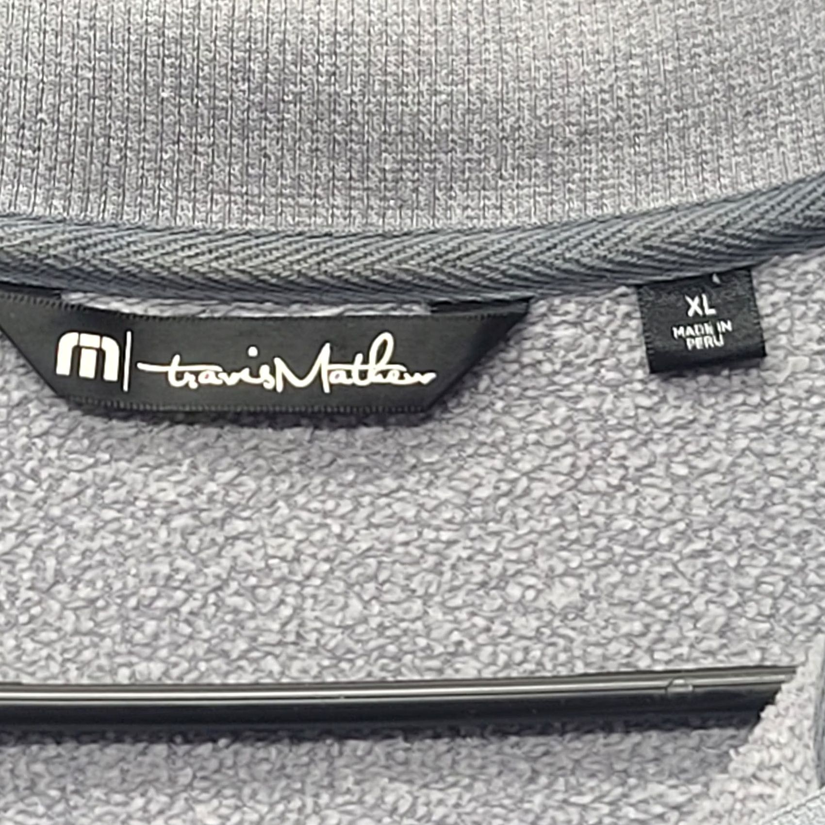 TravisMathew Travis Mathew Pullover Mens XL Regular Fit Long Sleeve 1/4 Zip Golf Performance Knit Mock Neck Gray Solid Embroidered Logo Zipper Size US XL / EU 56 / 4 - 2 Thumbnail
