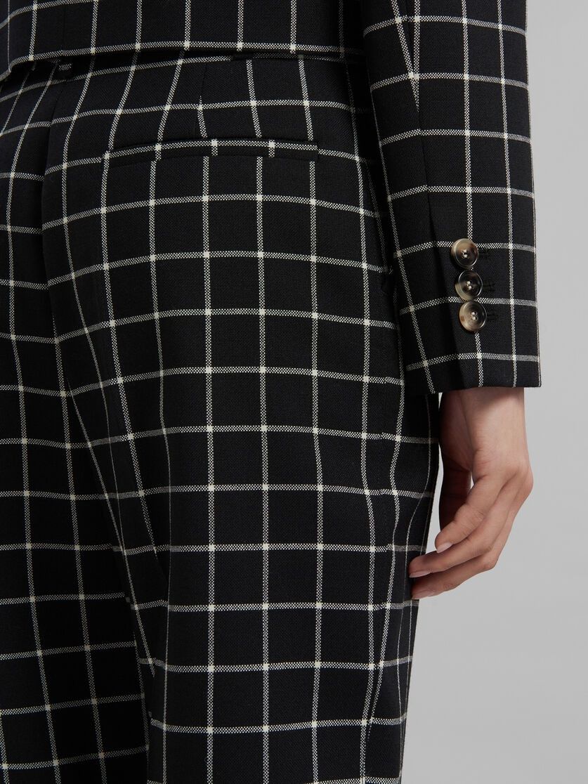 o1w1db10824 Checked Wool Pant in Black White