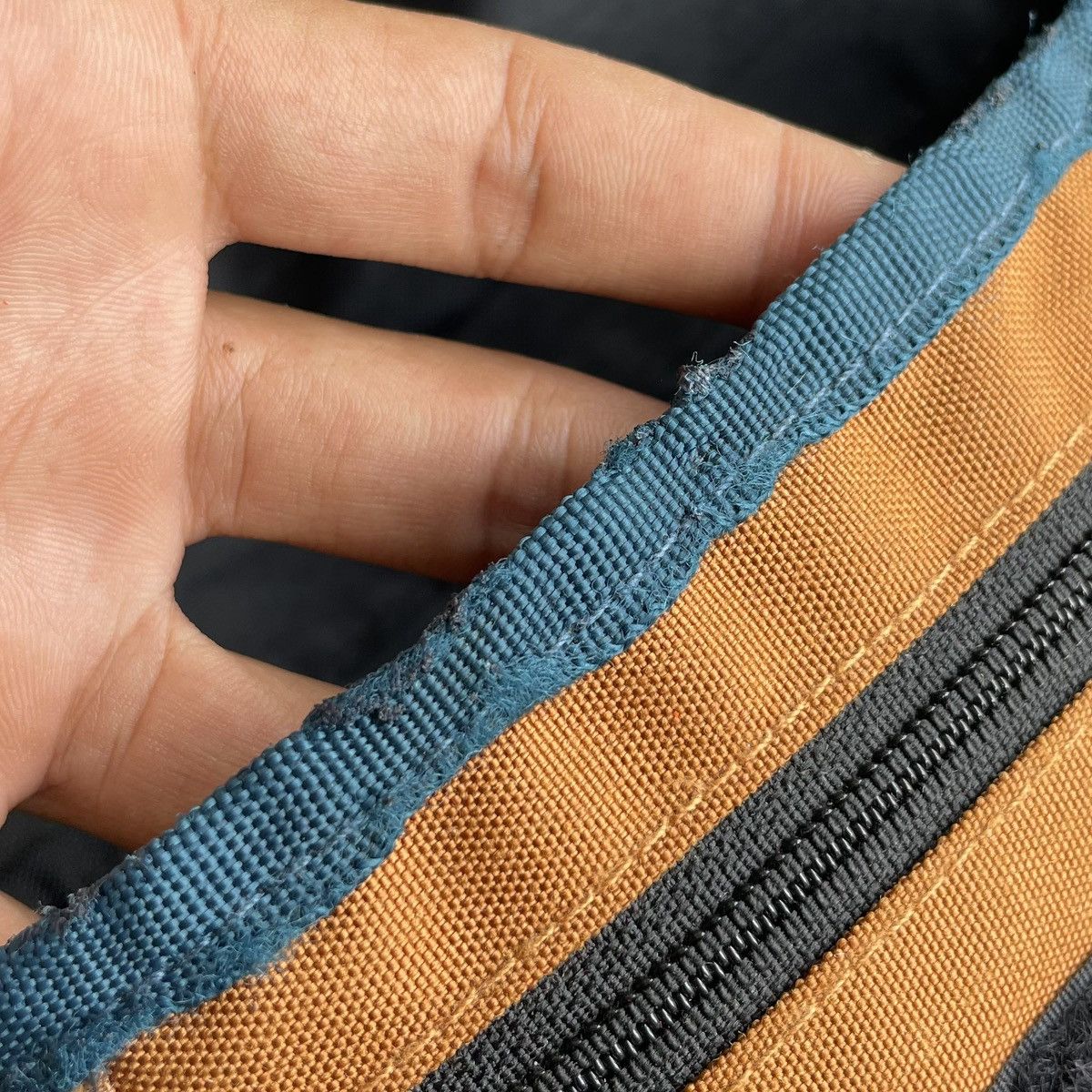 Japanese Brand 🔥 RARE MULTI COLOUR CORDURA FABRIC CROSSBODY Size ONE SIZE - 9 Thumbnail