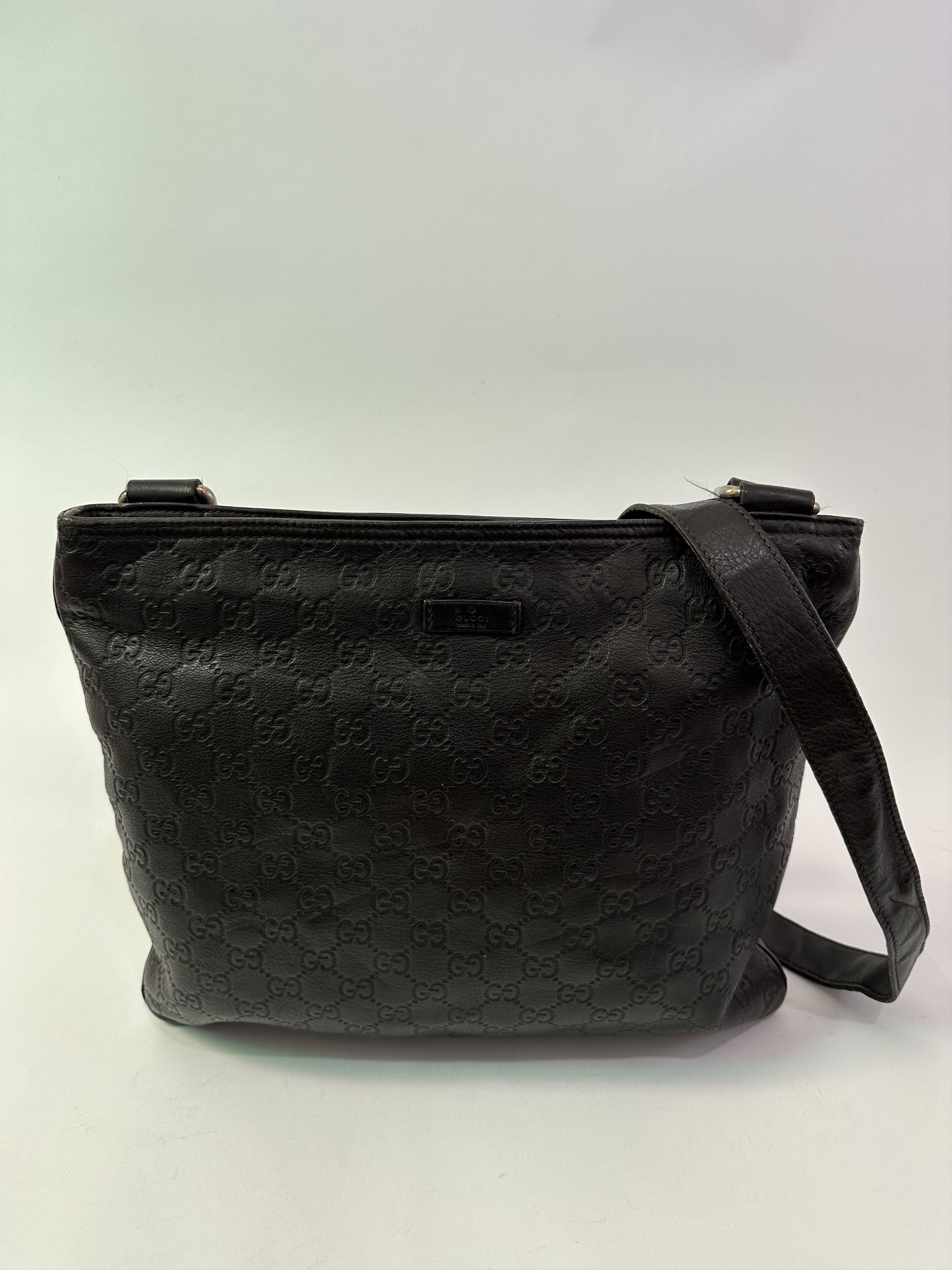 Gucci GUCCI Black Guccissima Leather Slim Messenger Bag Size ONE SIZE - 1 Thumbnail