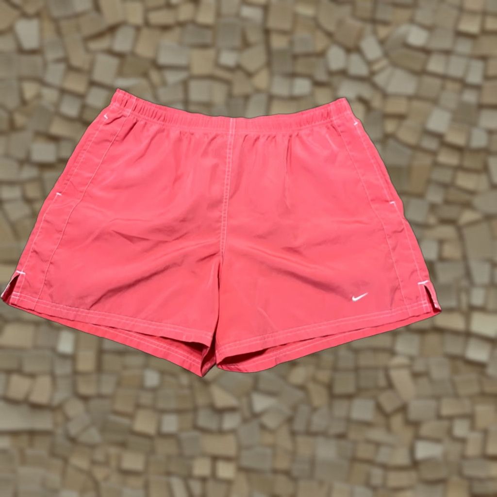 Nike Nike Shorts Women L Red Tie Waist Sweat Casual Size 36" / US 14 / IT 50 - 1 Thumbnail