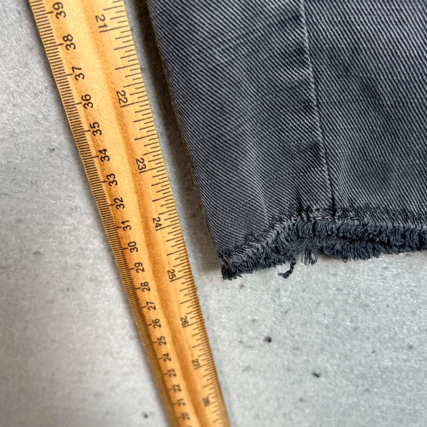 Zara Zara Womens Size Small Grey Jogger Pants Tapered Leg Raw Hem Size 28" / US 6 / IT 42 - 7 Thumbnail