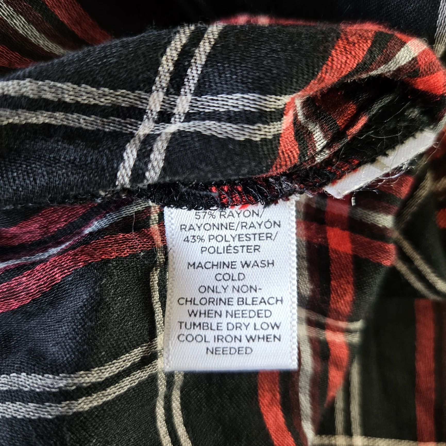 Loft LOFT Ann Taylor Womens Button-Up Shirt Plaid Red Black Rayon S Small - Classic Casual Long Sleeve Button Front Womens Size S / US 4 / IT 40 - 4 Thumbnail