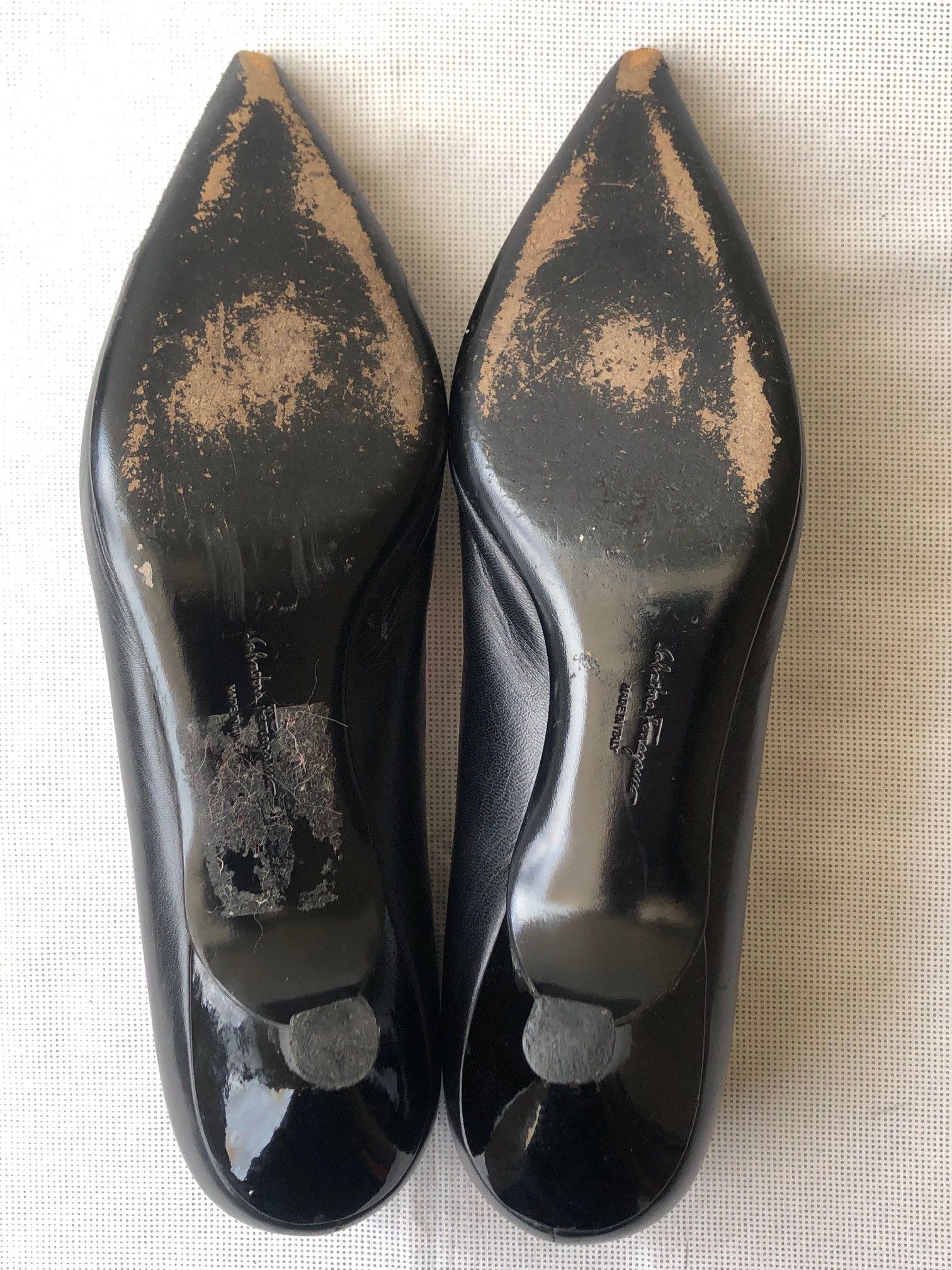 Salvatore Ferragamo Salvatore Ferragamo 'Carrer' Black Pumps Shoes Size US 9 / IT 39 - 6 Thumbnail