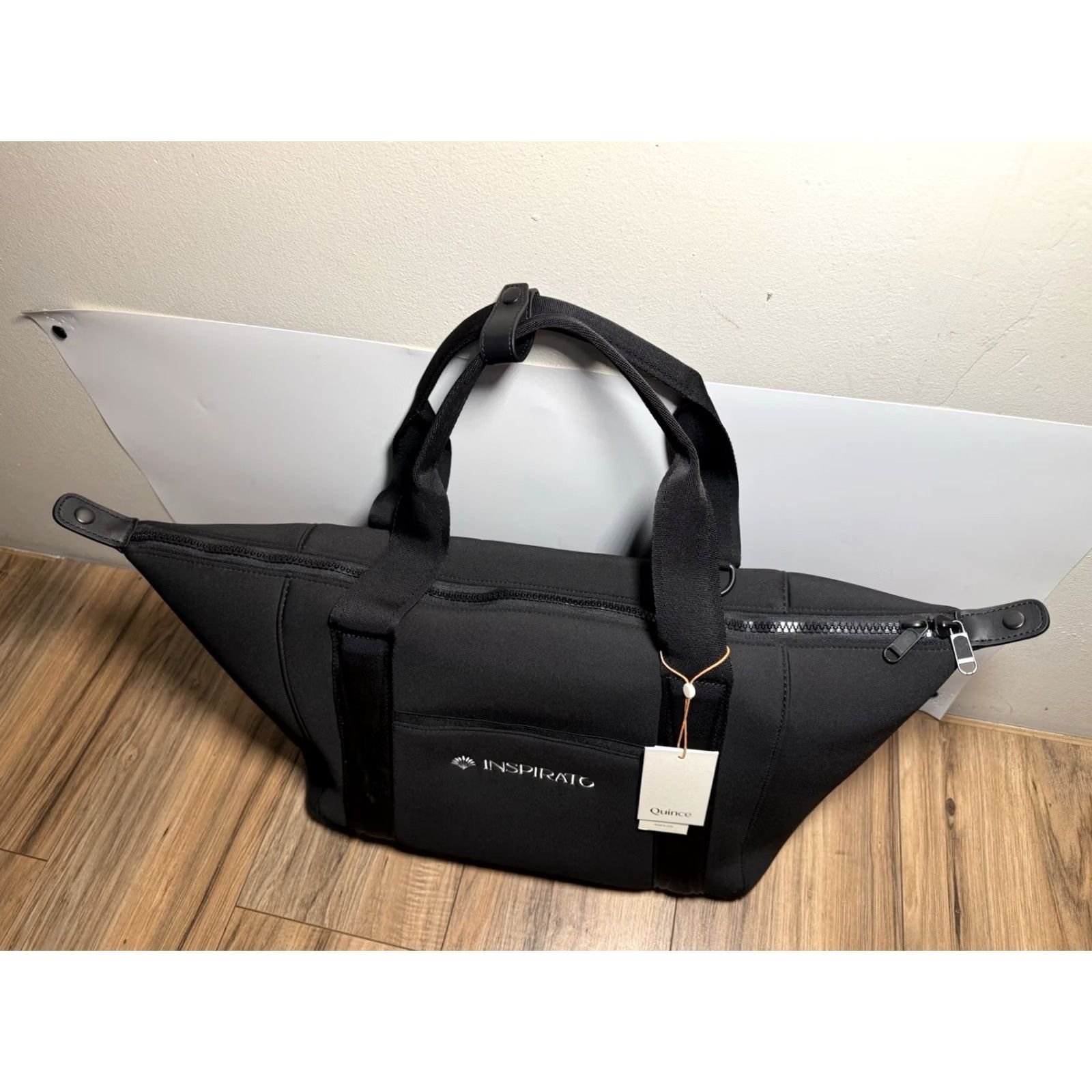 Quince QUINCE ALL DAY NEOPRENE DUFFLE BAG Travel Carryon Black Size ONE SIZE - 4 Thumbnail