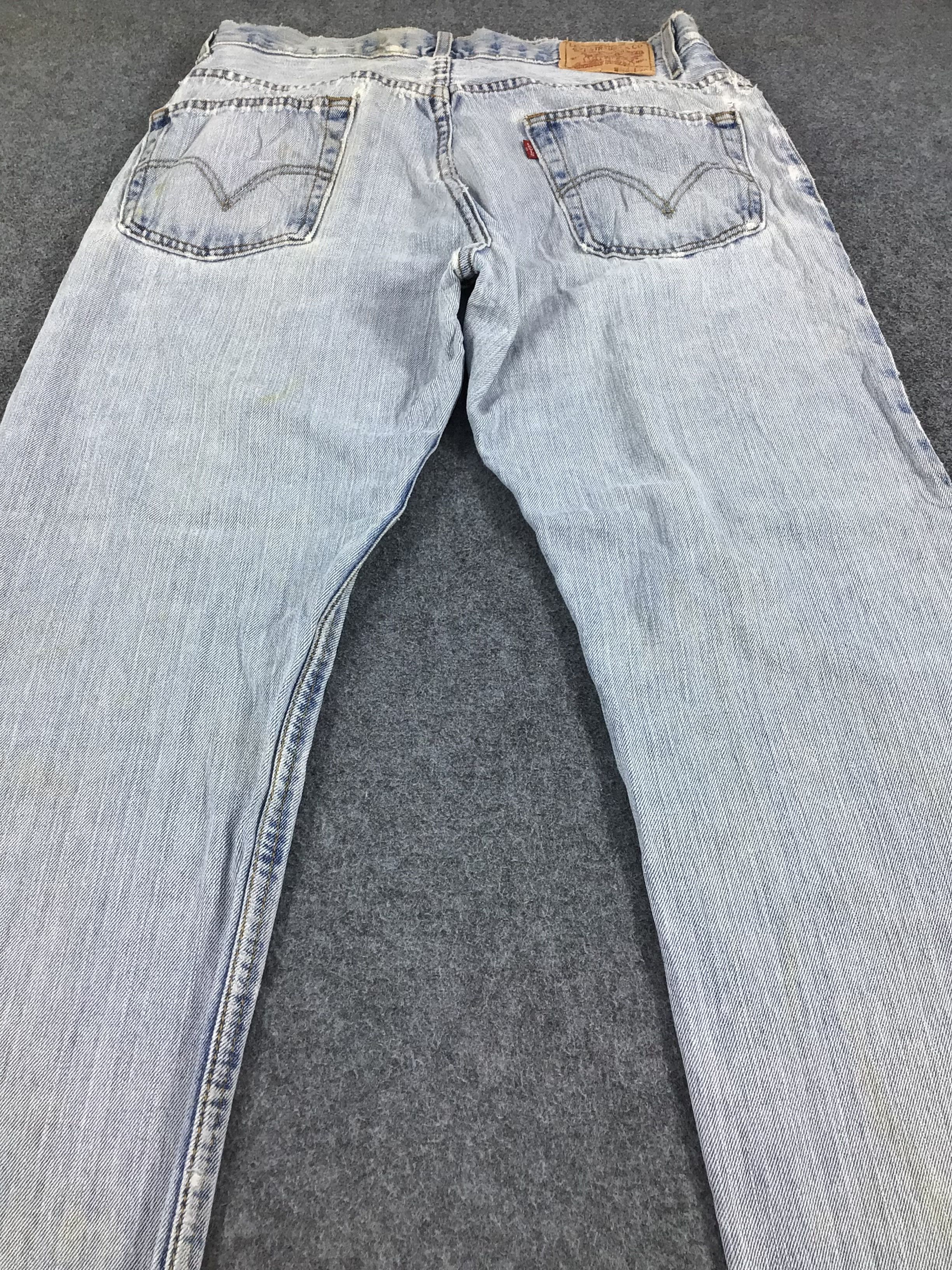 Levi's Vintage Light Wash Levis 505 Jeans-J869 Size US 33 - 4 Thumbnail