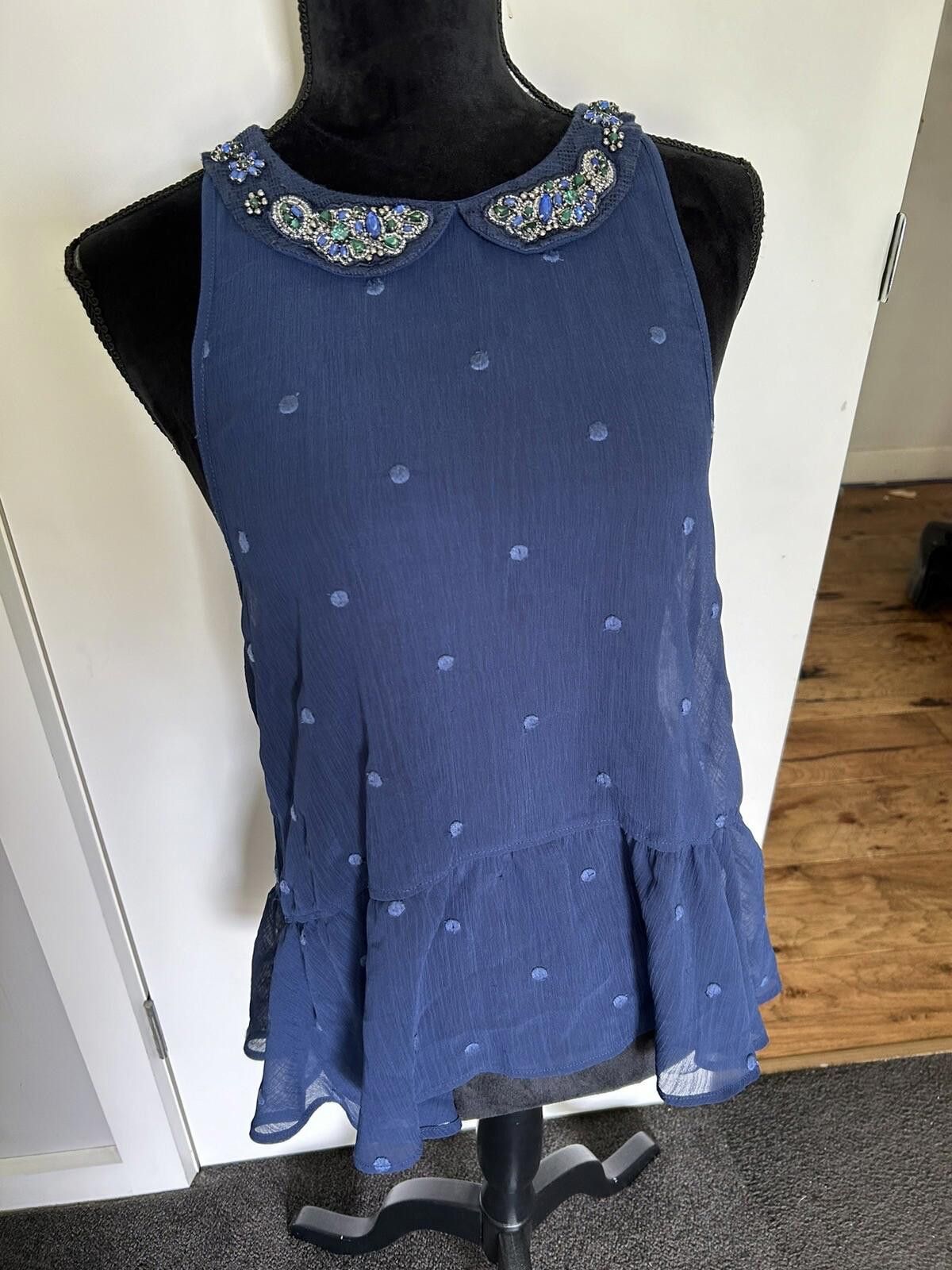 Abercrombie & Fitch Abercrombie and Fitch Beaded Singlet Top Blue - Size M (001) Size M / US 6-8 / IT 42-44 - 3 Thumbnail