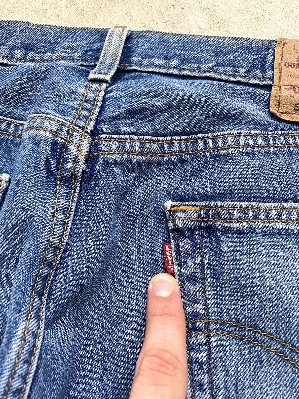 Levi's Vintage Clothing Vintage 90s Levi's 501 Washed Blue Denim Jeans Size US 36 / EU 52 - 16 Thumbnail