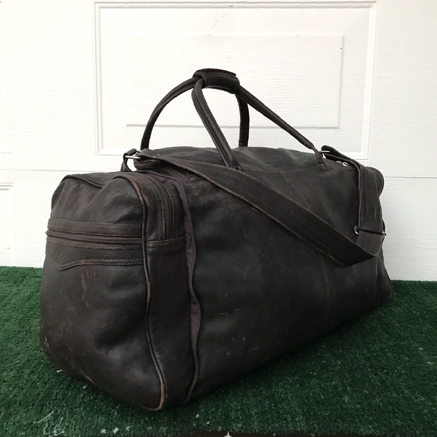 Vintage VINTAGE CCB Crafts of Brazil Leather Duffle Bag XL Travel Weekender Luggage - Brown, Dark, Unisex Adult, 23" L x 13" H x 11" W, Leather, Duffel Size ONE SIZE - 6 Thumbnail