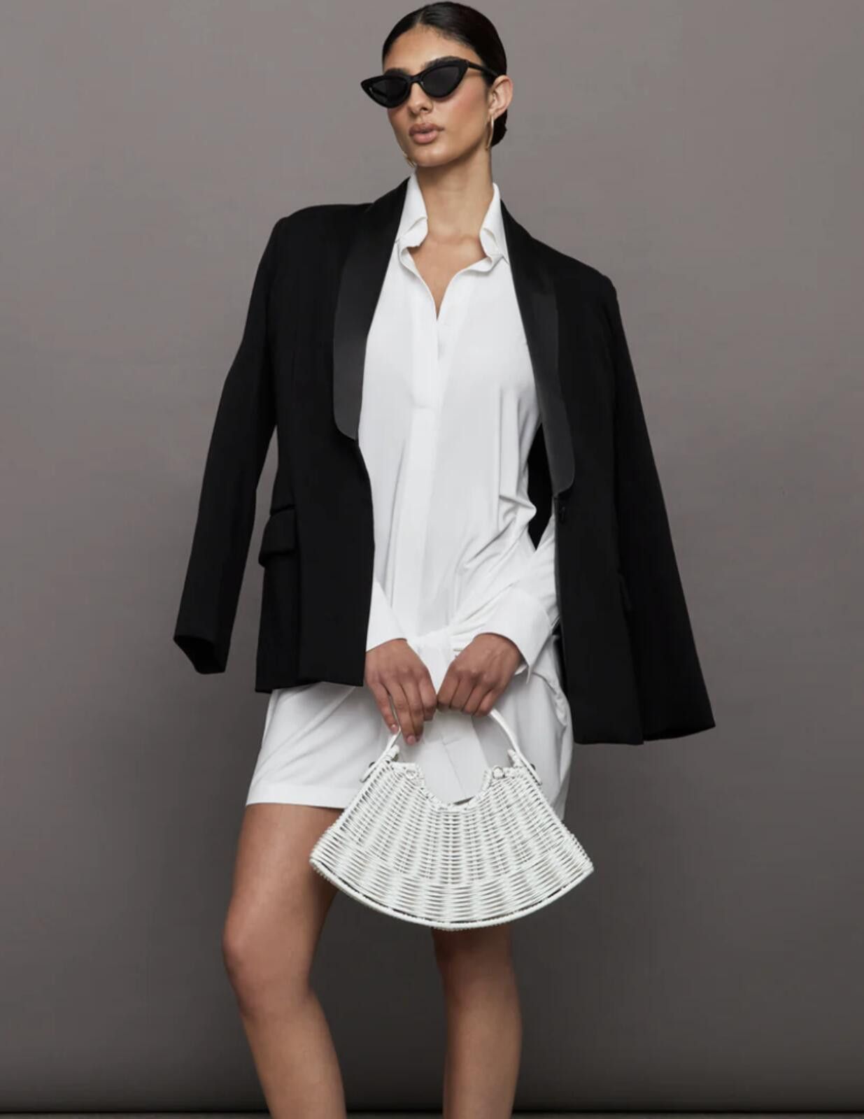 Other Norma Kamali Women's Four Sleeve Nk Shirt Mini Dress, Medium Size M / US 6-8 / IT 42-44 - 2 Thumbnail