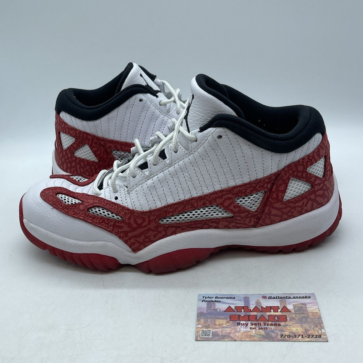 Jordan Brand Air Jordan 11 gym red Size US 9 / EU 42 - 1 Thumbnail