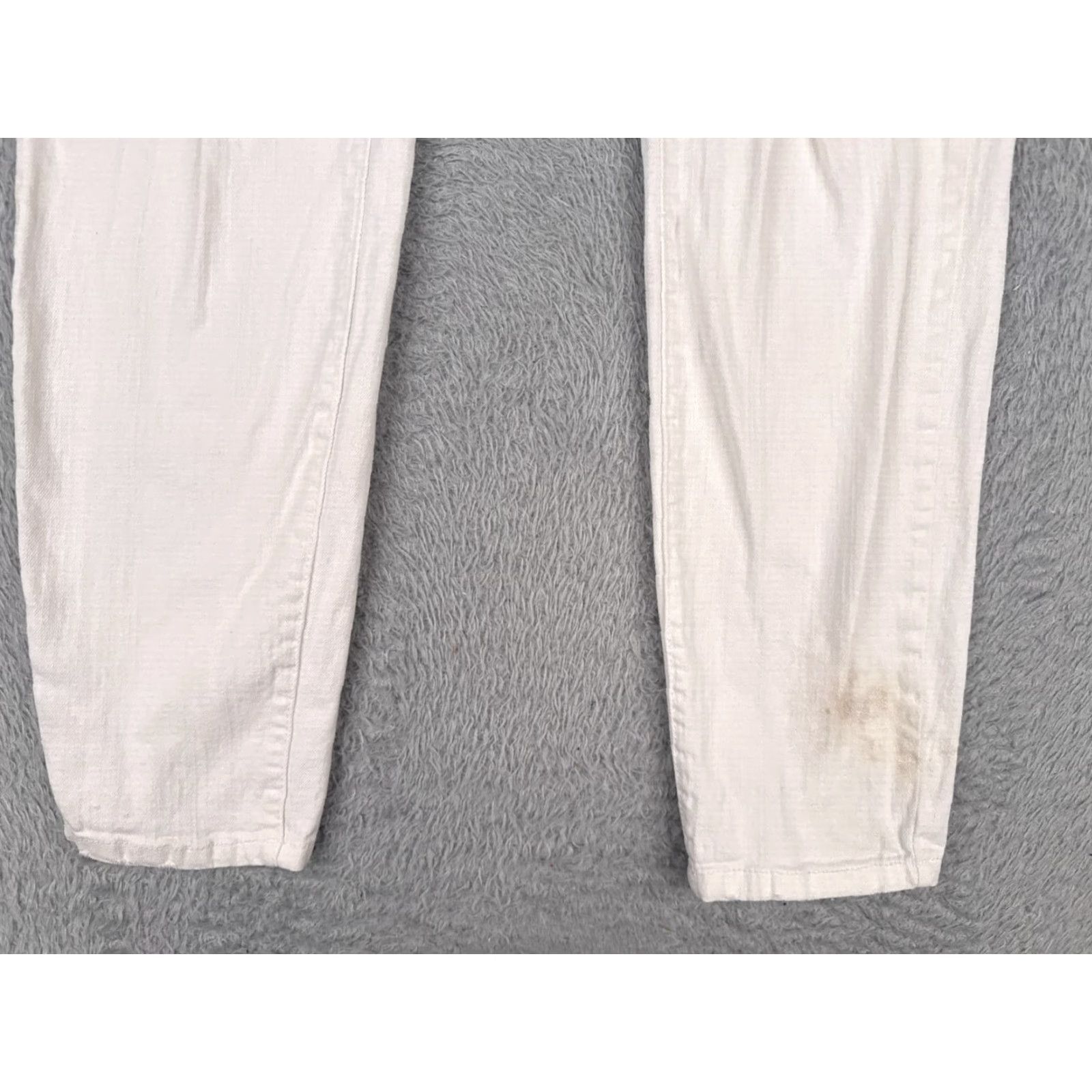 Forever 21 FOREVER 21 Jeans Womens 30 White Denim Skinny Distressed Cotton Blend 30x28 5-Pocket Design Slim Medium # Vintage No Size 30" / US 8 / IT 44 - 2 Thumbnail