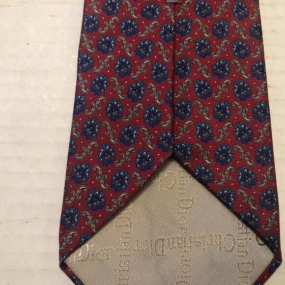 Christian Dior Monsieur Christian Dior men's new red 100%silk tie 3 1/2" X 58" Size ONE SIZE - 4 Thumbnail