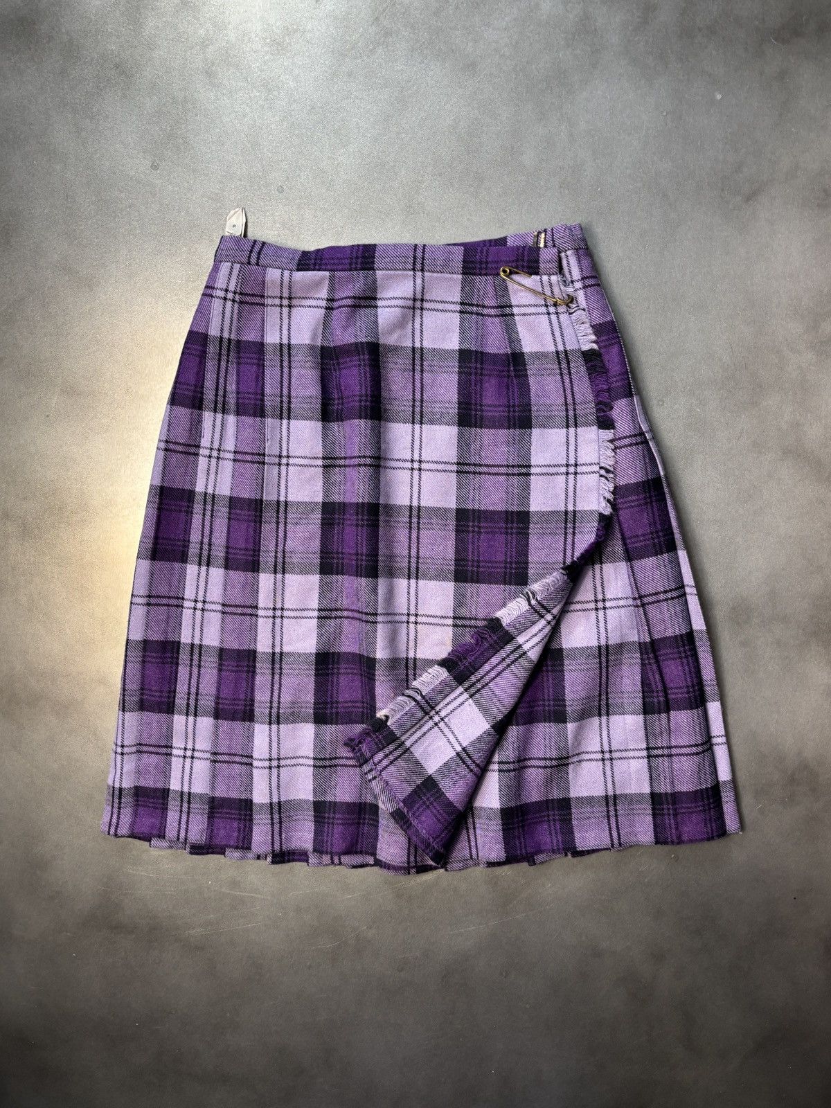 Marks & Spencer × Vintage 1960s Plaid Skirt Vintage St. Michaels England Tartan School Size 23" - 1 Thumbnail