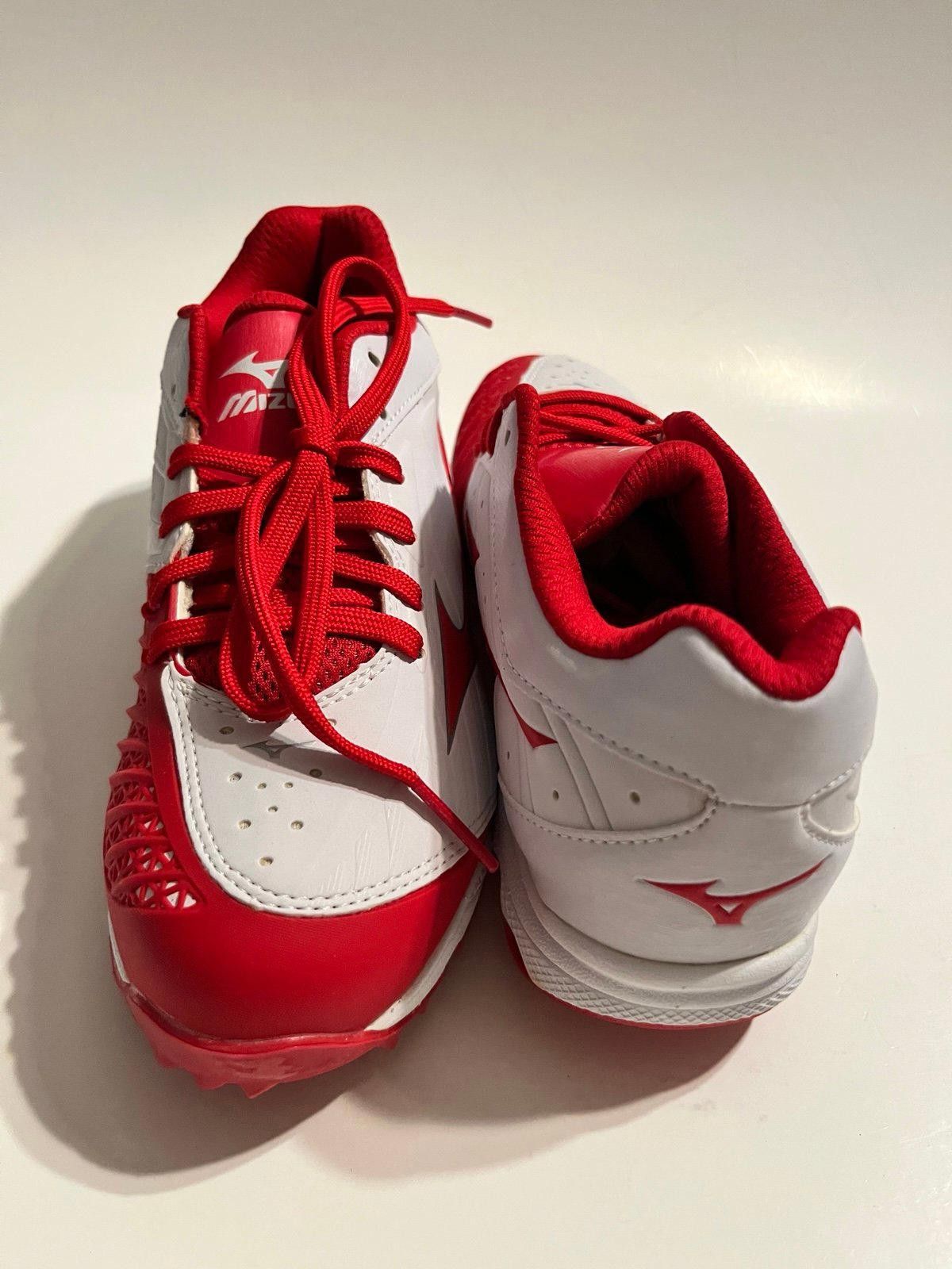 Mizuno Mizuno Women's 9 Spike Sweep 3 Softball Red White Size US 6 Size ONE SIZE - 4 Thumbnail
