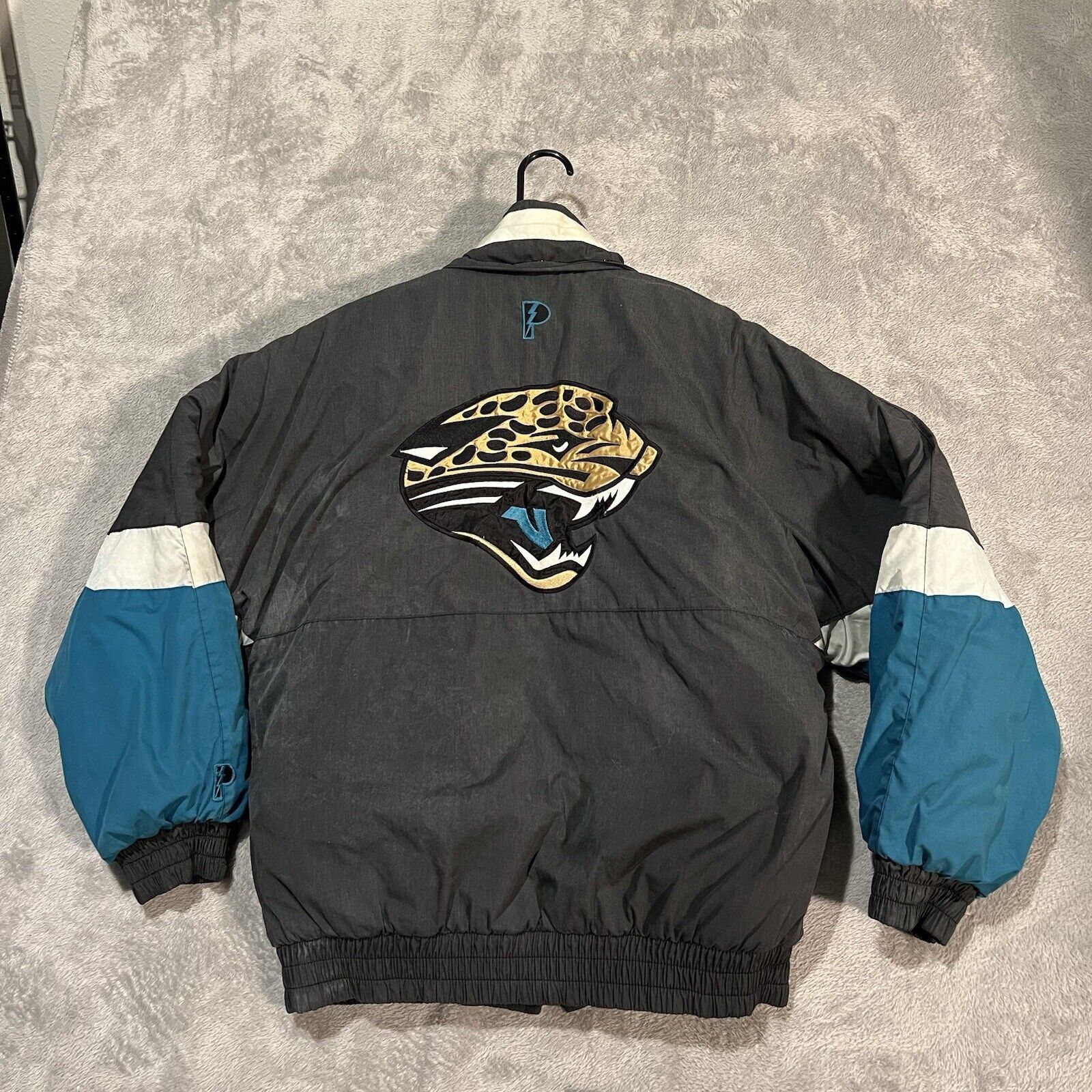 Pro Player Jacksonville Jaguars Pro Player Jacket Mens S Reversible NFL Size US S / EU 44-46 / 1 - 8 Thumbnail