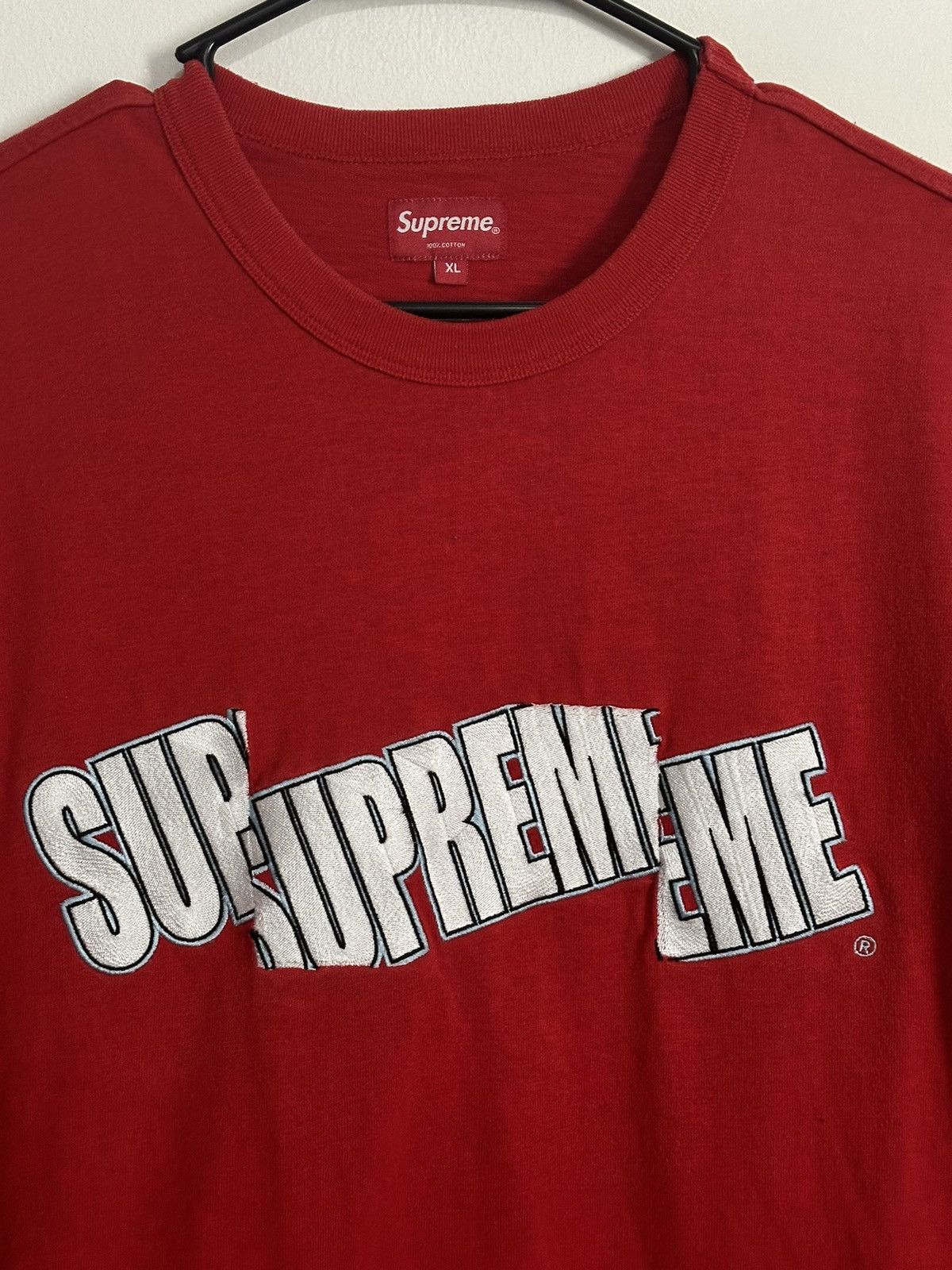 Supreme Supreme Cut Logo S/S Top Tee Size US XL / EU 56 / 4 - 2 Thumbnail