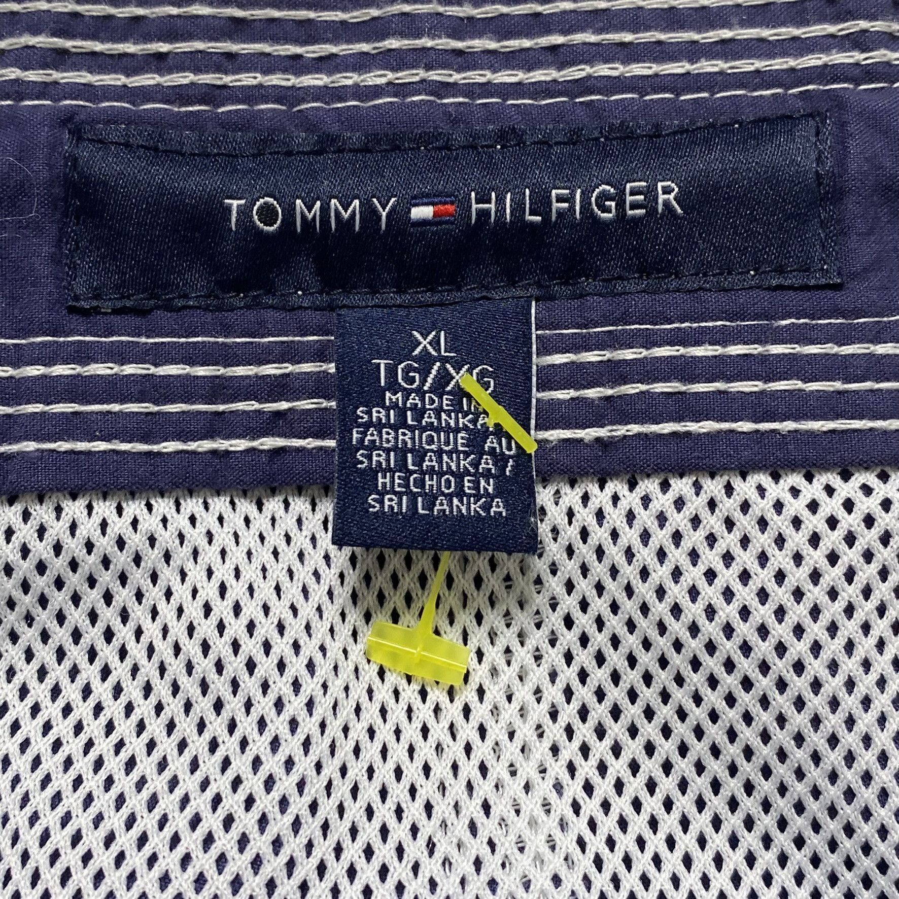 Tommy Hilfiger Vintage Tommy Hilfiger Swim Trunks Mens XL Logo Sport Size US 37 - 5 Thumbnail