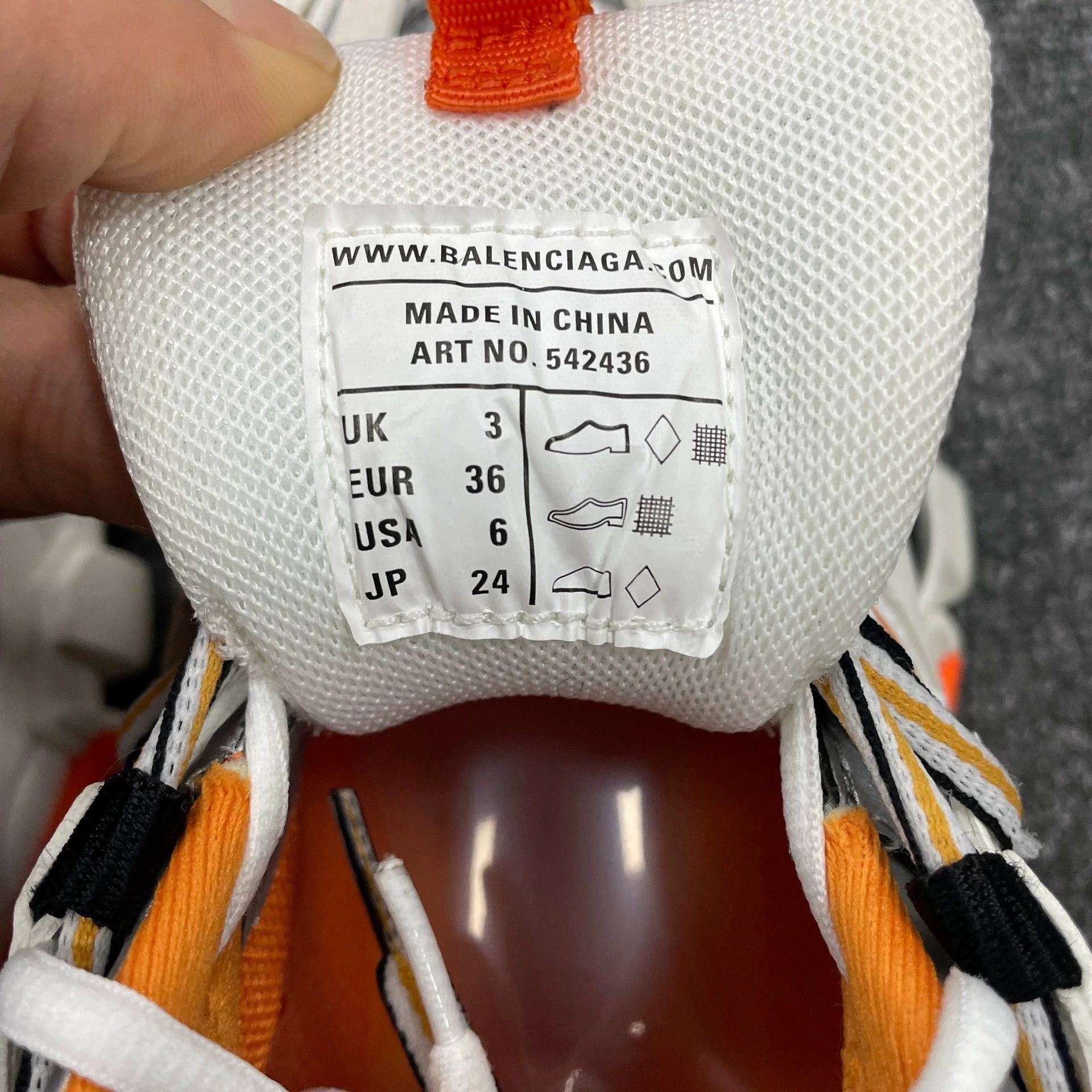 Balenciaga Balenciaga Track 1.0 Low Top Sneaker Women's White Orange 36 Size US 5.5 / IT 35.5 - 8 Thumbnail