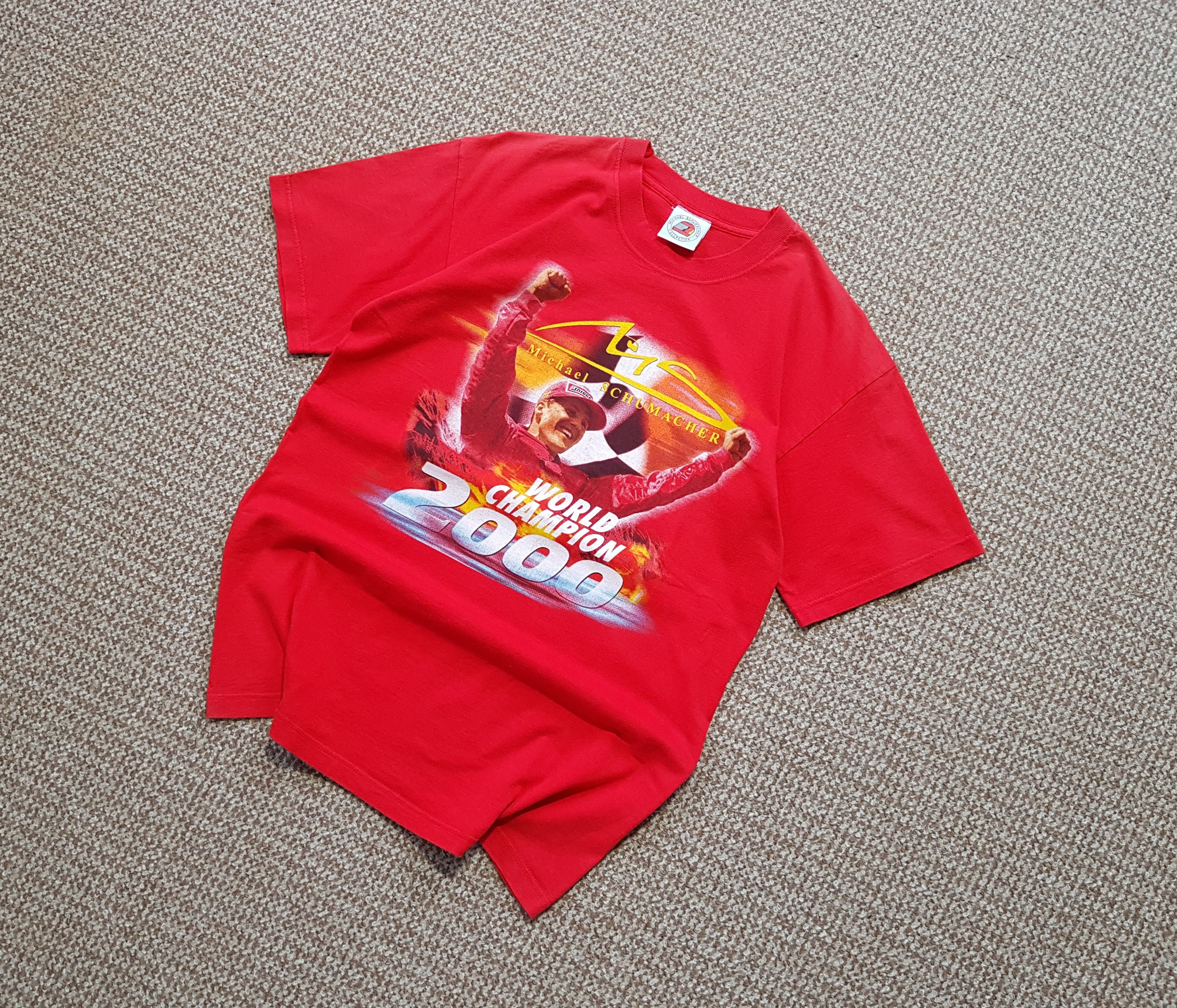 Formula 1 MICHAEL SCHUMACHER F1 2000 CHAMPION FERRARI T SHIRT Size US M / EU 48-50 / 2 - 3 Thumbnail