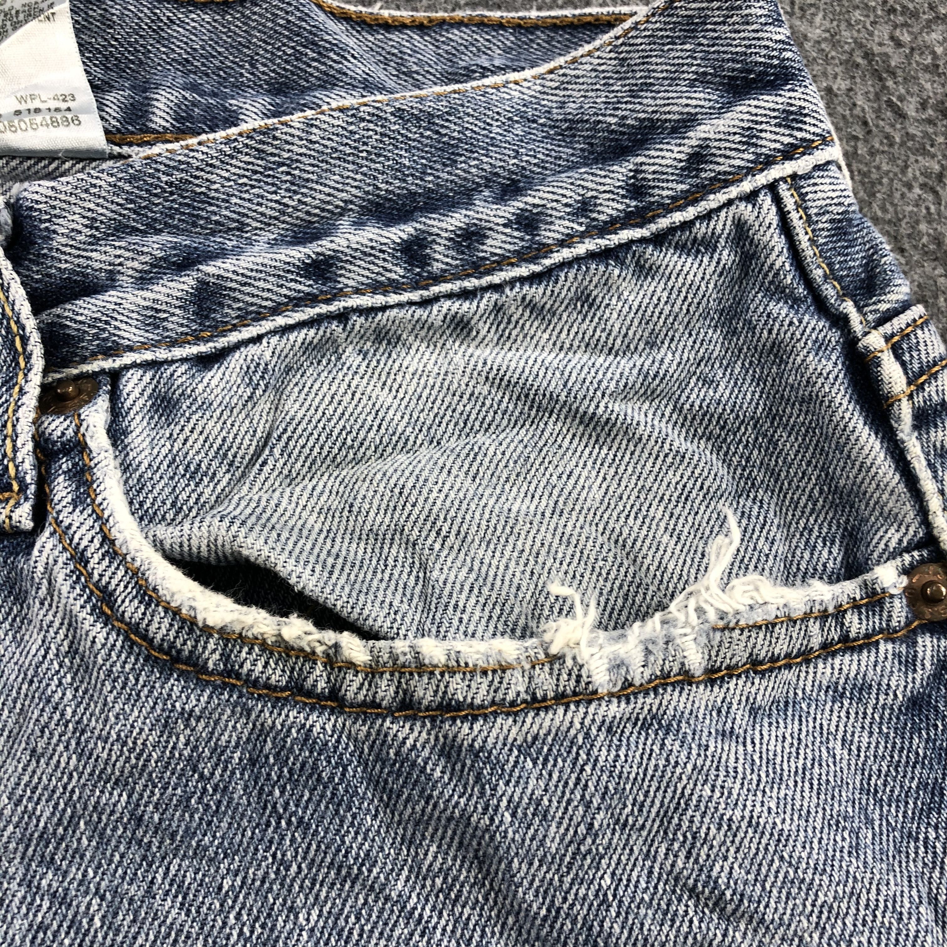Levi's Vintage Light Wash Levis 505 Jeans-J2046 Size US 34 / EU 50 - 10 Thumbnail