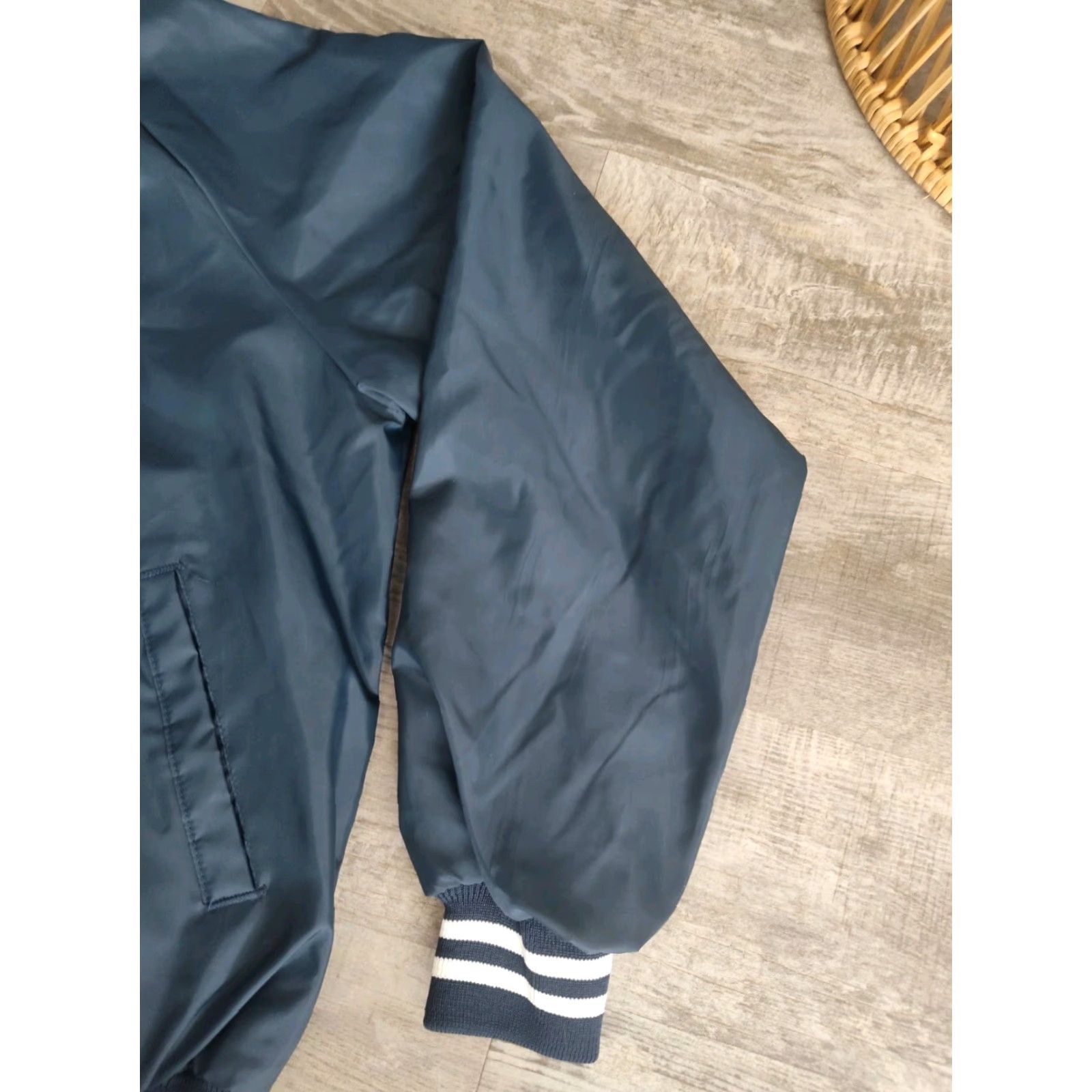 Augusta Sportswear VINTAGE Augusta Sportswear Satin Bomber Jacket Mens 1988 Michigan BMX State Champion Dark Blue Short Sleeve Casual Winter Summer Spring Fall Sz L Size US L / EU 52-54 / 3 - 5 Thumbnail