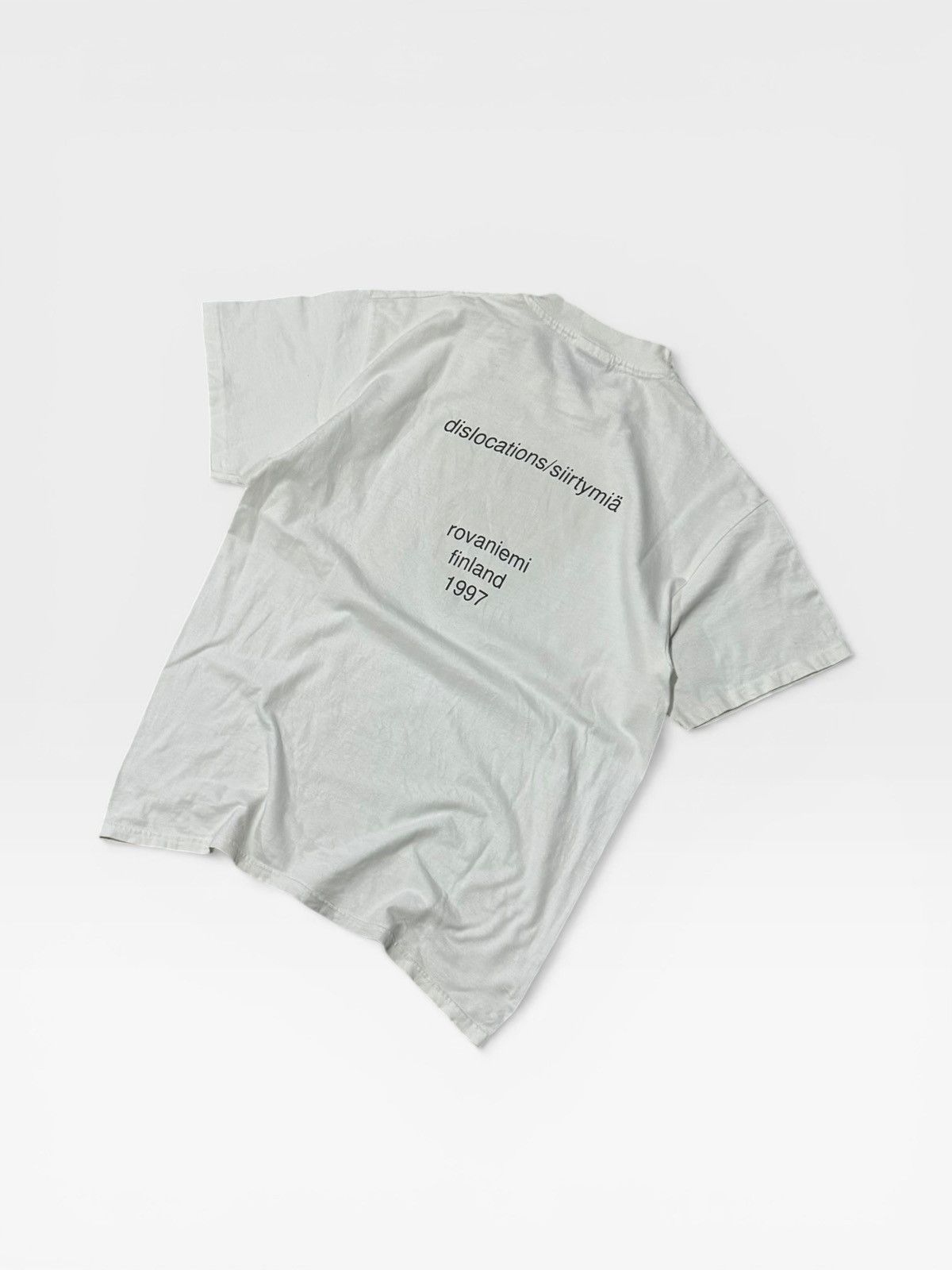 Vintage Vintage 90sMaría Martinez-Cañas Dislocations Finland Art Tee Size US L / EU 52-54 / 3 - 4 Thumbnail
