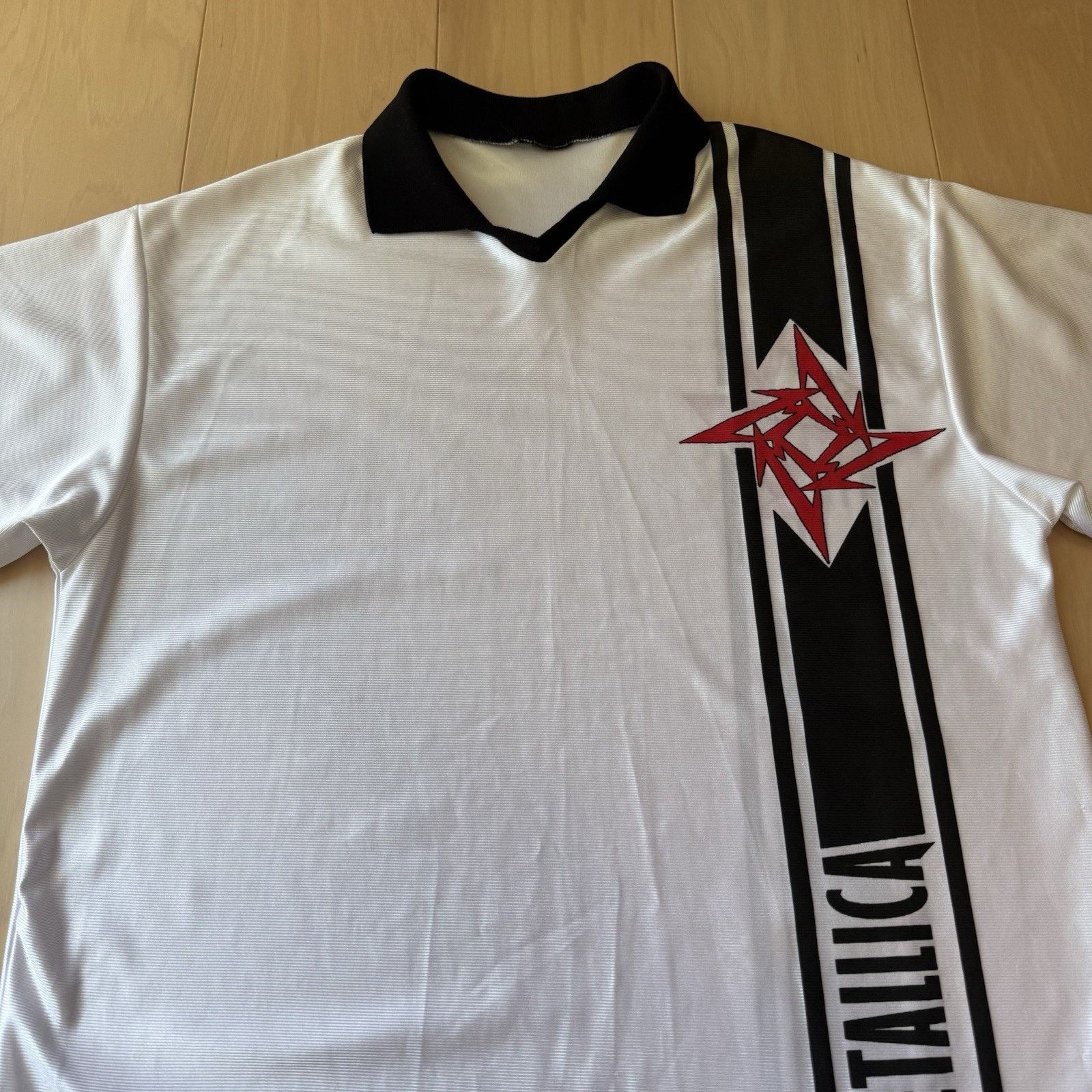 Giant Vintage Metallica Soccer Jersey White 90s Giant Rock Music Size US XL / EU 56 / 4 - 3 Thumbnail