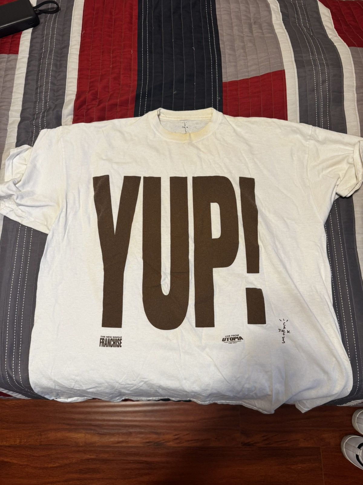 Tシャツ・カットソー Travis Scott Franchise Promo YUP! T-shirt Travis Scott Franchise Promo Yup/Bamboozled Tee White One