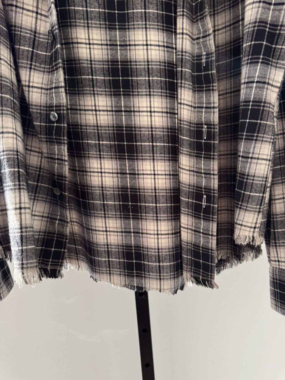 Frame Frame flannel frayed hem plaid shirt Size US M / EU 48-50 / 2 - 6 Thumbnail
