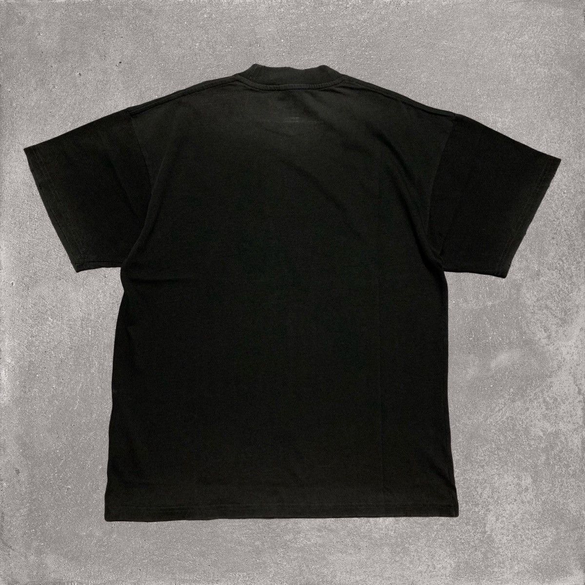 Represent Clo. Represent XS Shark Graphic Vintage Black Tee Only The Strong Size US XS / EU 42 / 0 - 2 Thumbnail