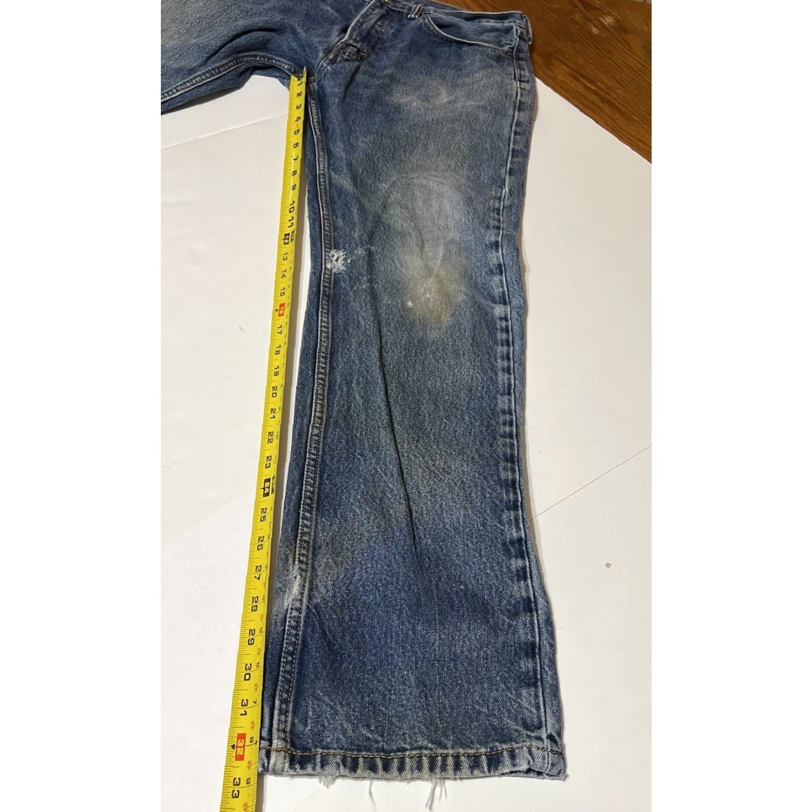 Levi's VINTAGE Levis 505 Jeans Distressed Stained Regular Fit 34x32 Denim Blue Men 5-Pocket Cotton Belt Loops American USA 500 Series Model Levi's 505 Size US 34 / EU 50 - 5 Thumbnail