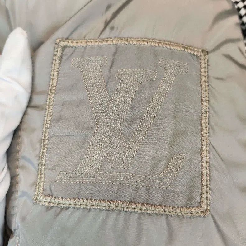 Louis Vuitton Louis Vuitton Down Jacket Size XXS / US 00 / IT 34 - 5 Thumbnail