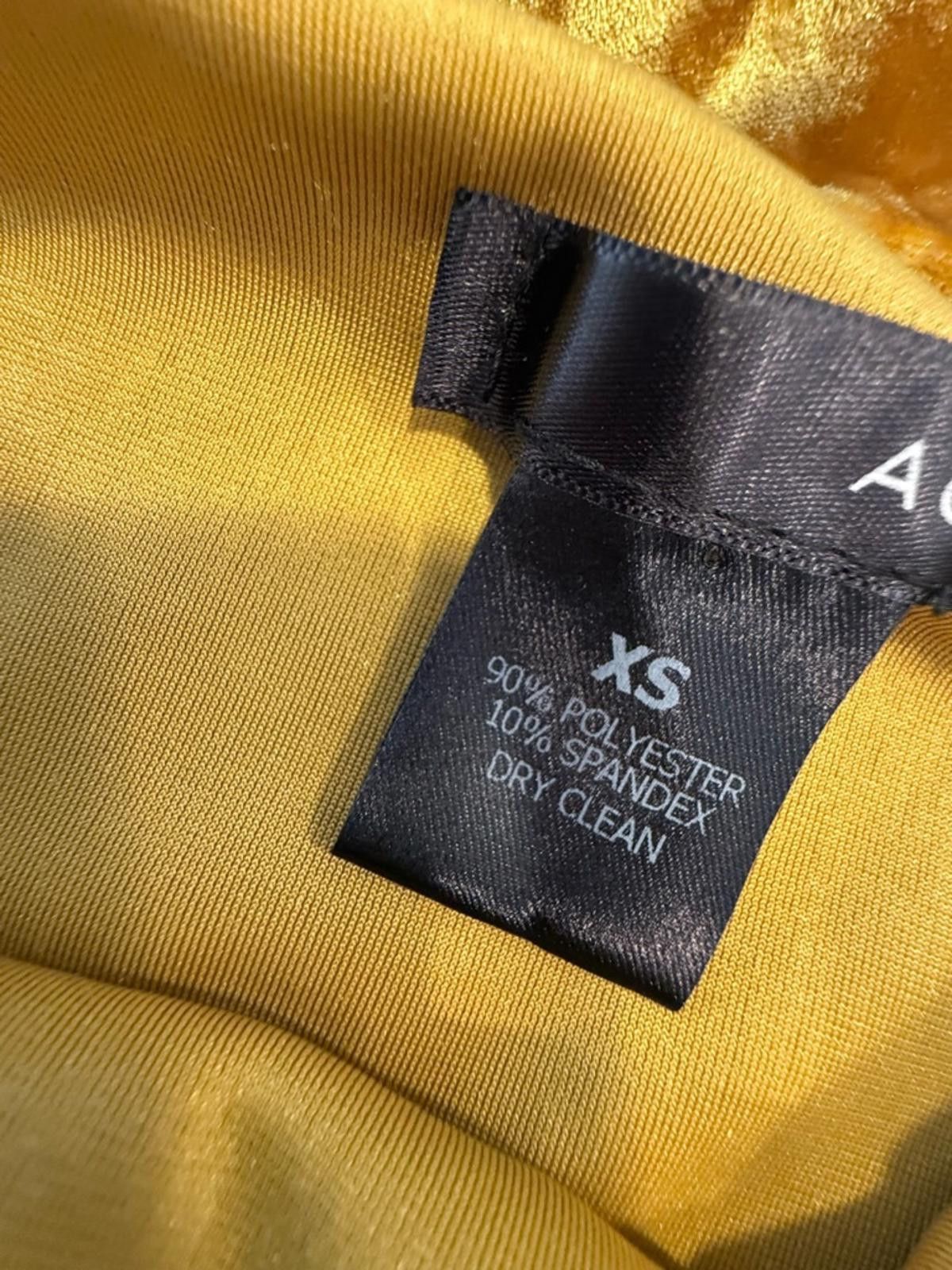 Aquascutum Aqua shimmery gold velvet sleeveless mini dress SZ XS Size XS / US 0-2 / IT 36-38 - 5 Thumbnail