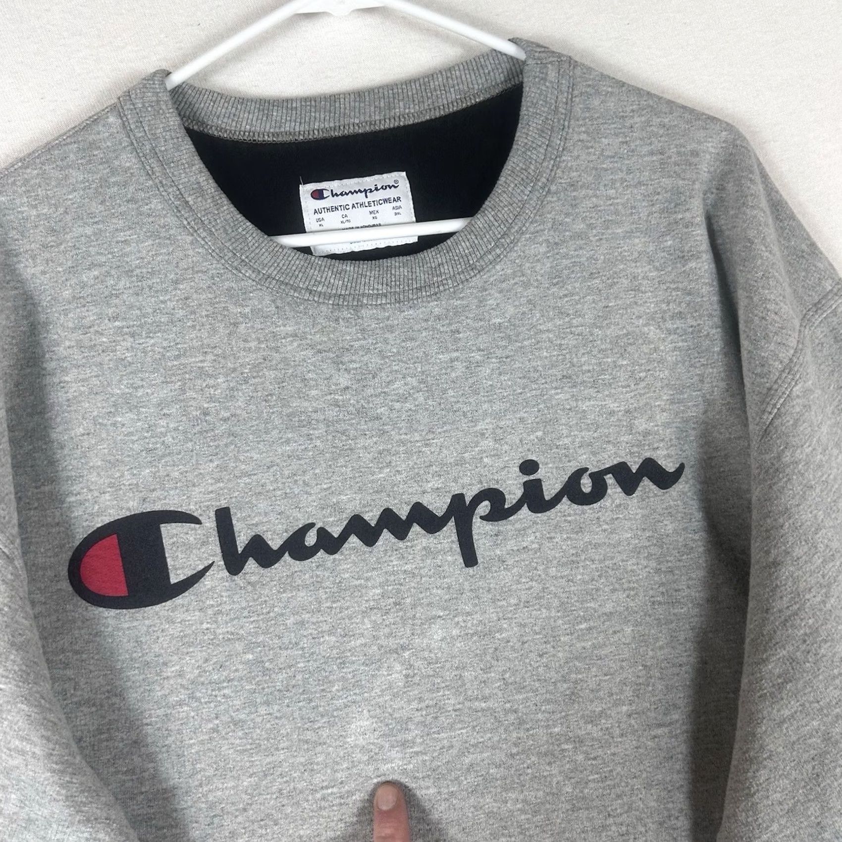 Champion Champion Sweatshirt Mens XL Crewneck Classic Big Logo Athletic Fleece Pullover Gray Logo Mens XL Size US XL / EU 56 / 4 - 4 Thumbnail