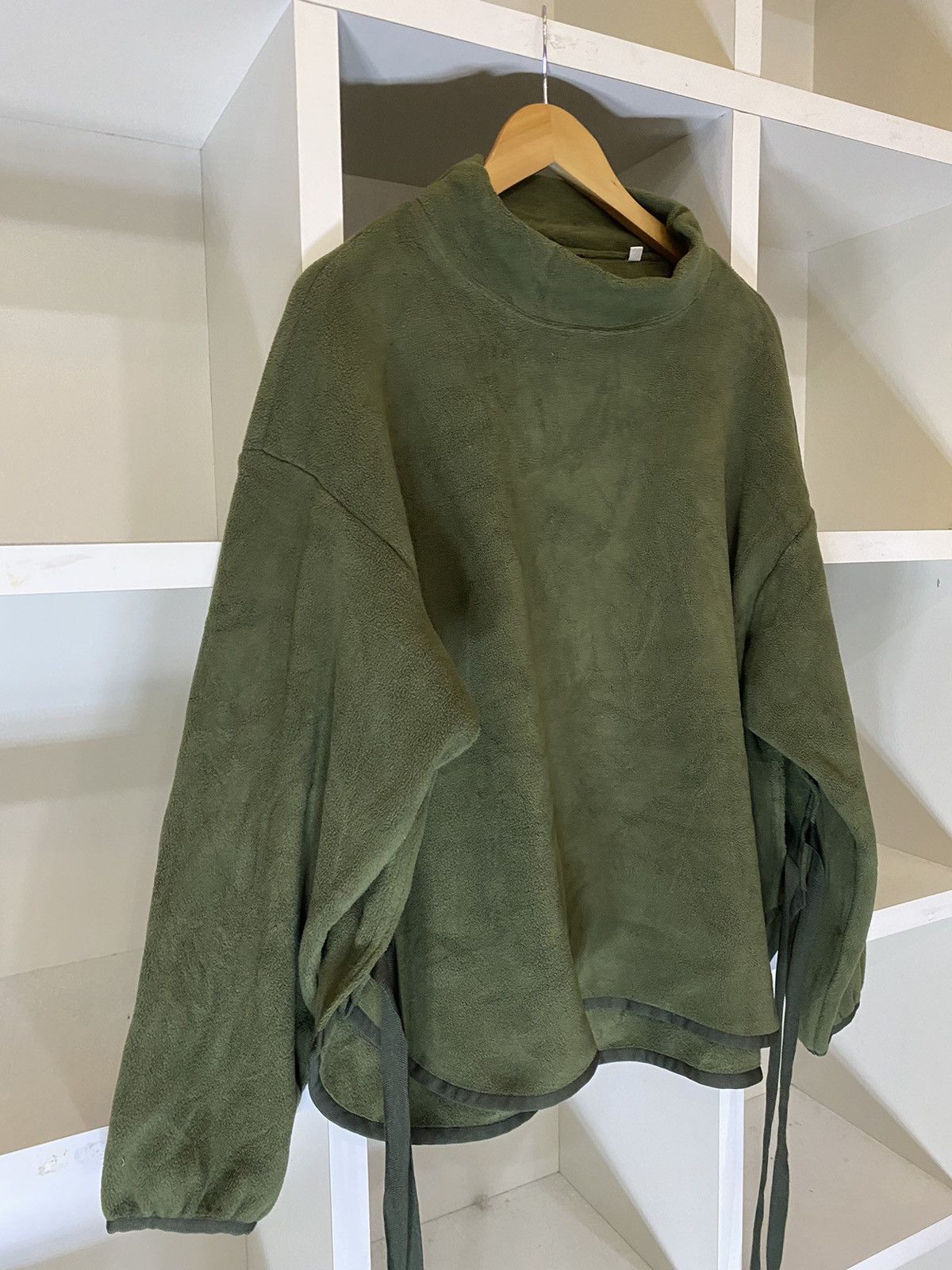 Uniqlo × White Mountaineering Uniqlo White Mountaineering fleece Sweater Size XL / US 12-14 / IT 48-50 - 4 Thumbnail