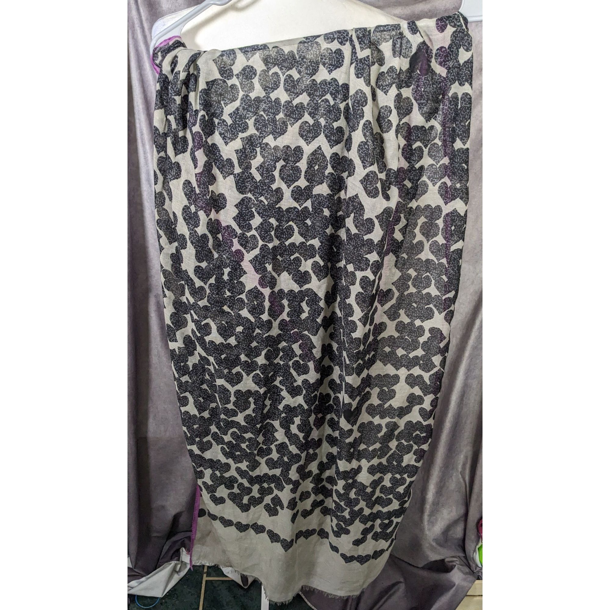 Other Olive & Cocoa Faded Hearts Black And Grey Scarf Size ONE SIZE - 8 Thumbnail