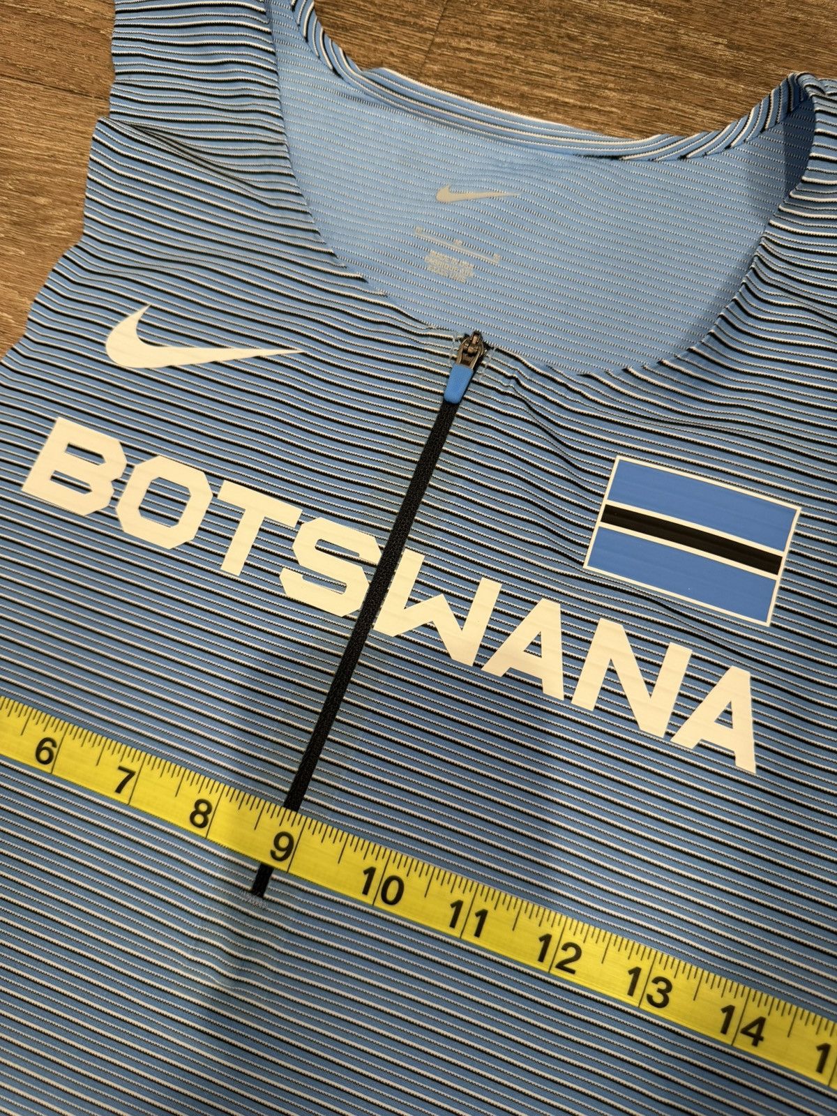 Nike ***FINAL DROP***RARR NIKE BOTSWANA TRACK & FIELD SINGLET M Size US M / EU 48-50 / 2 - 3 Thumbnail