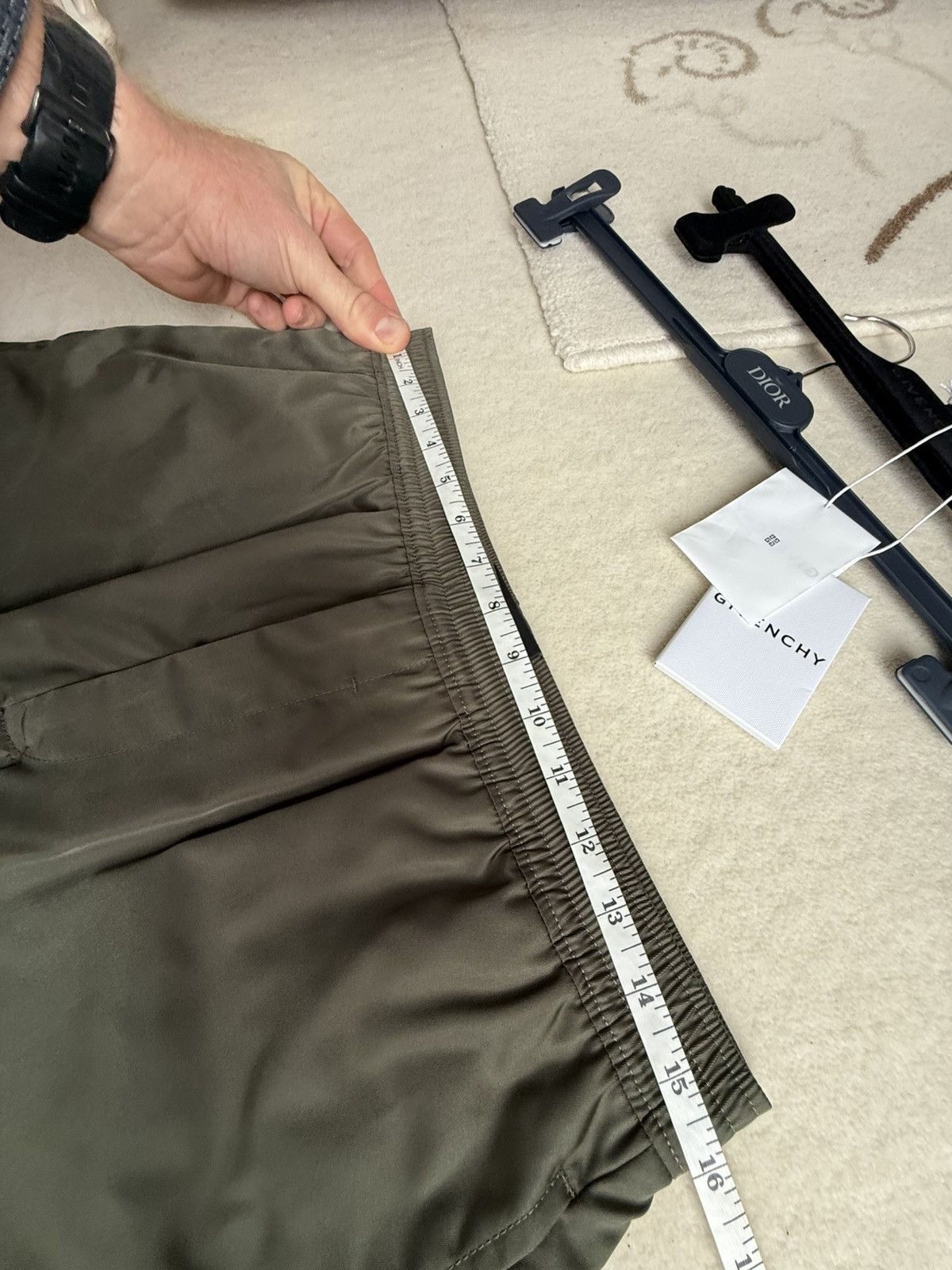 Givenchy SS24 $1.15k 🤑 Givenchy logo nylon baggy track shorts 46 Size US 30 / EU 46 - 6 Thumbnail