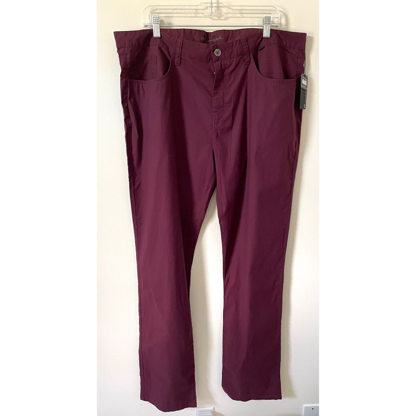 TravisMathew Travis Mathew Chino Golf Pant Wine Red Purple Size 40x34 NEW Size US 40 / EU 56 - 1 Thumbnail