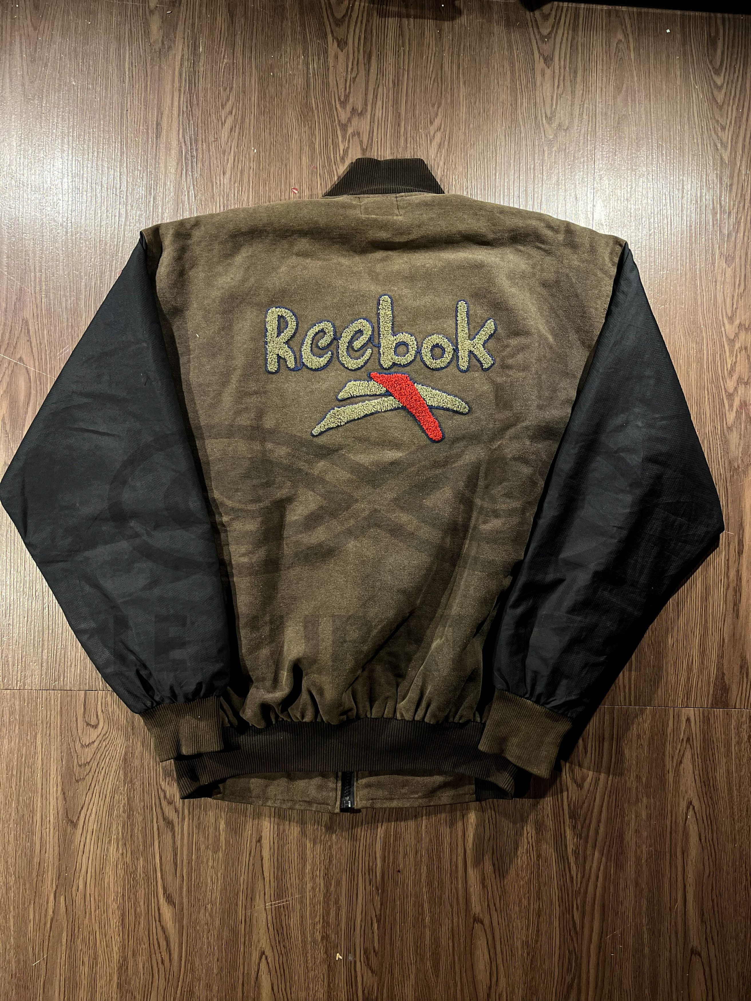 Reebok Vintage Reebok Big Logo Embroidered Bomber Jacket Size US L / EU 52-54 / 3 - 1 Thumbnail