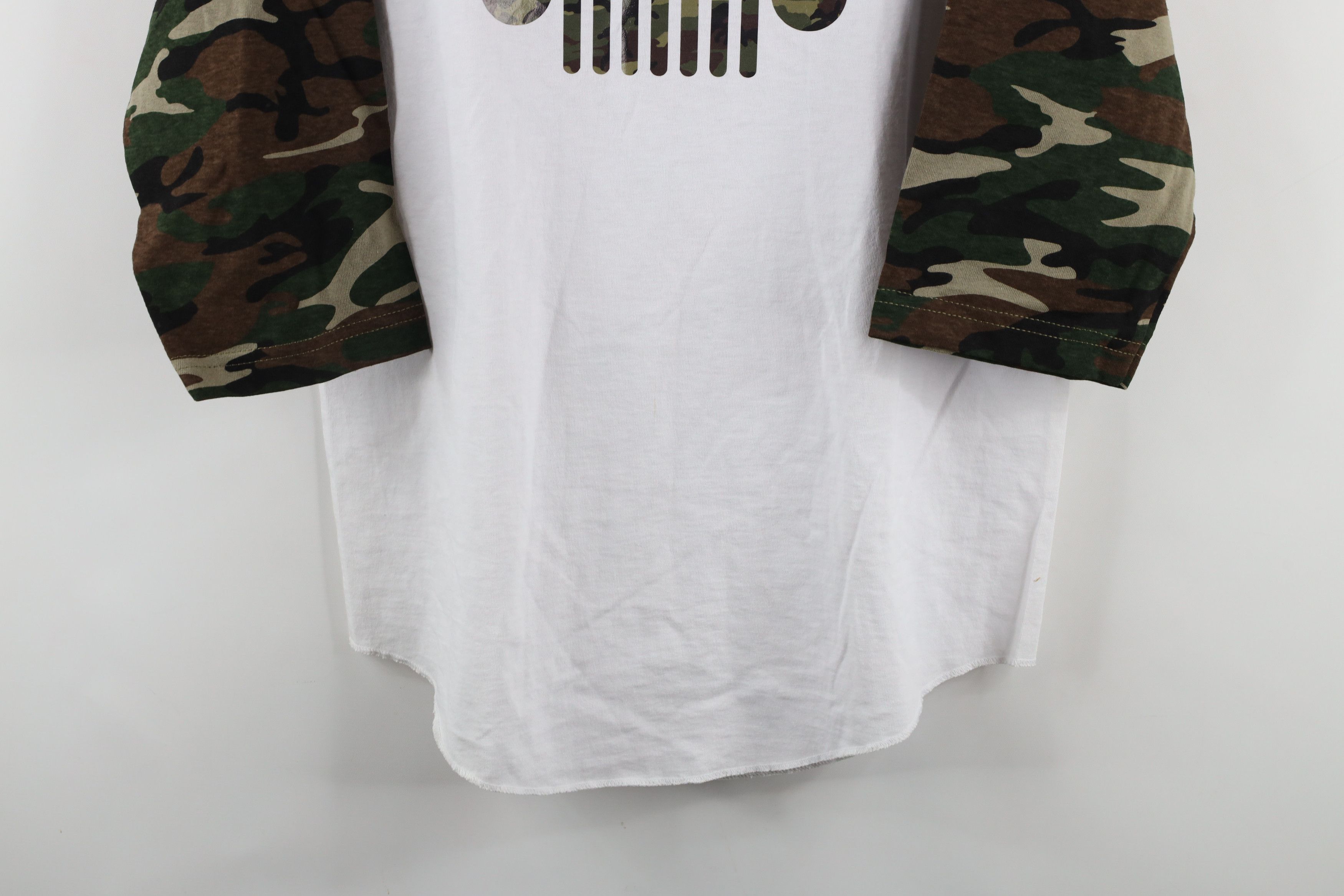 Vintage Vintage 90s Streetwear Jeep Motors Camouflage Raglan T-Shirt Size US M / EU 48-50 / 2 - 3 Thumbnail